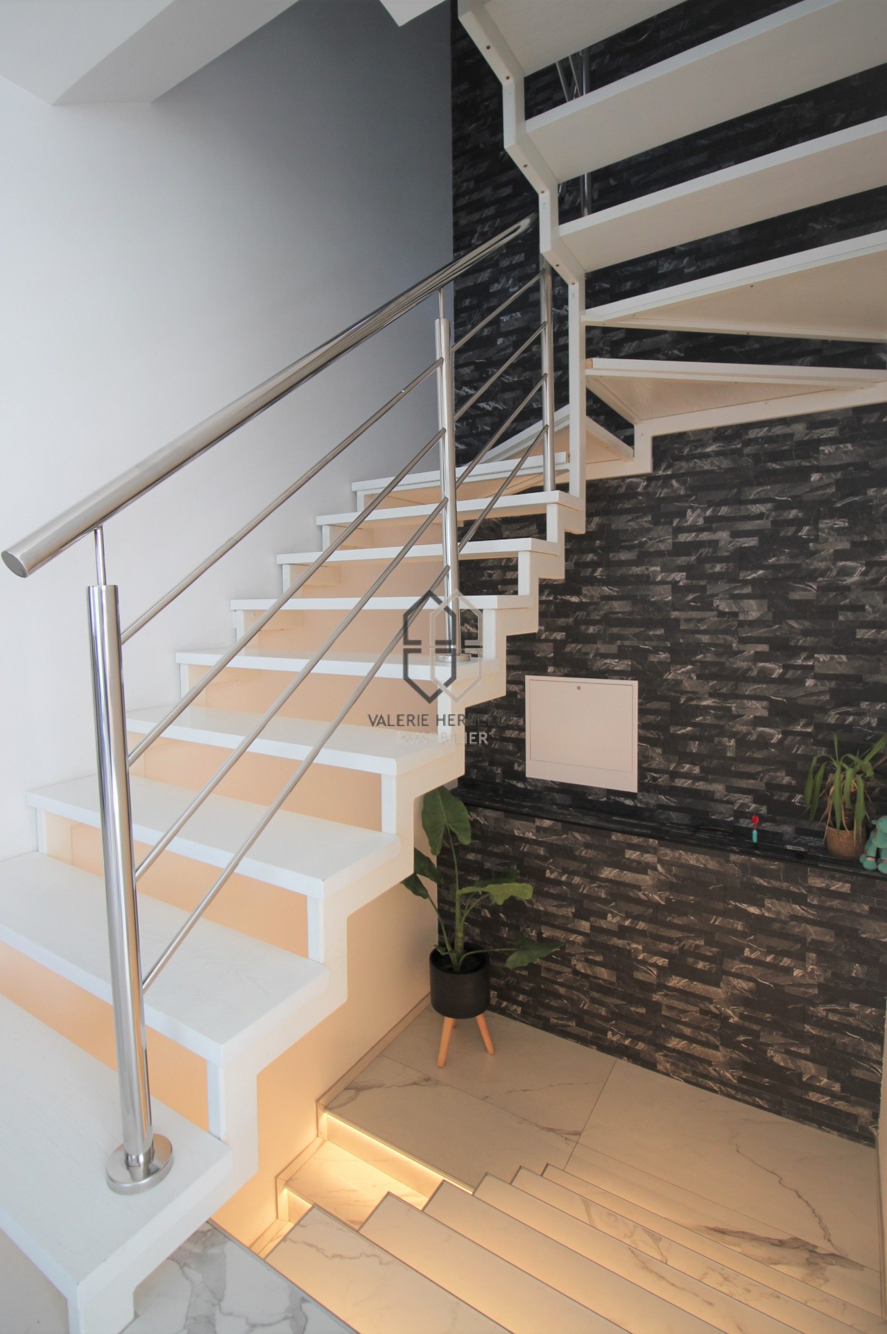 Modernité et confort pour cette agréable maison de 2020 — photo 15