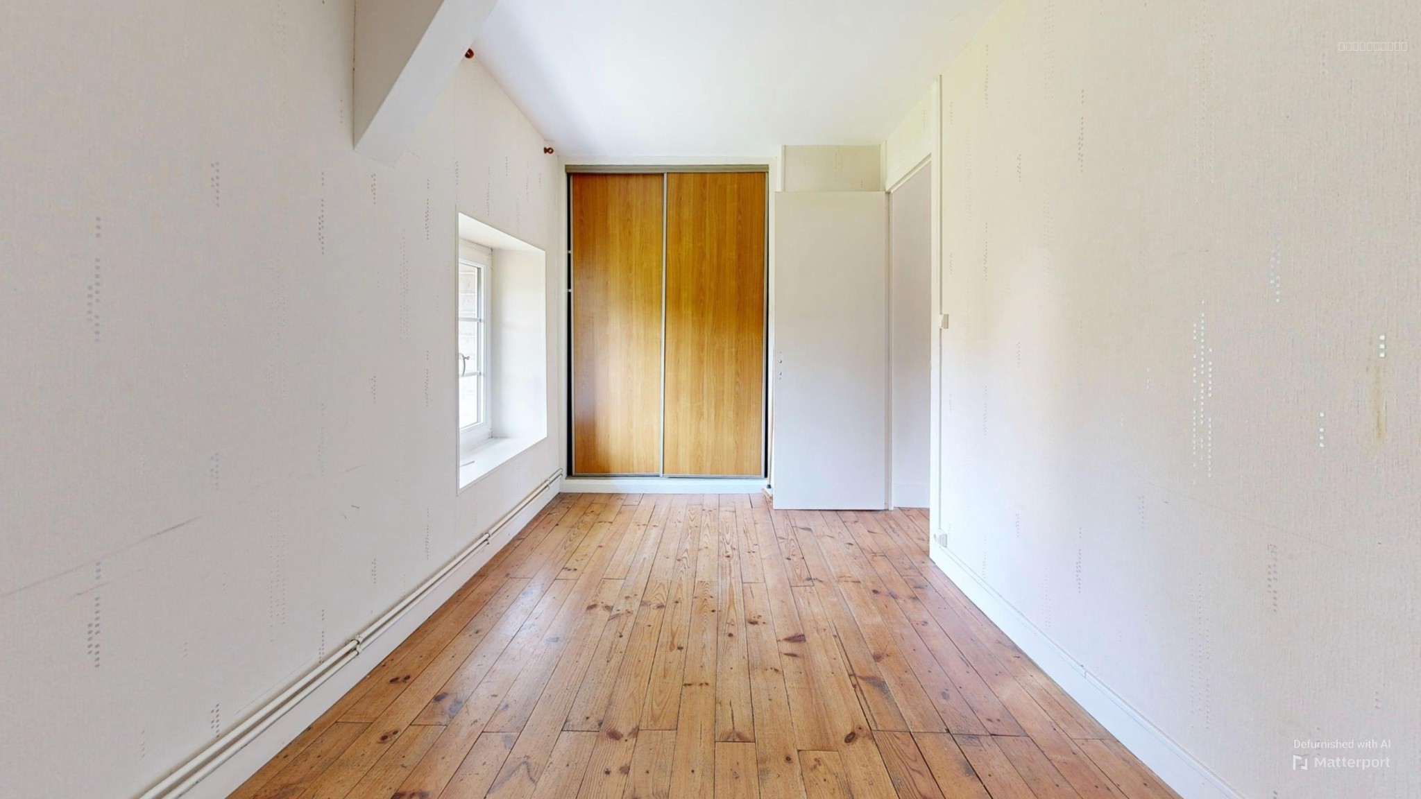 Maison de 163m2 avec dépendances sur terrain d'un hectare — photo 11