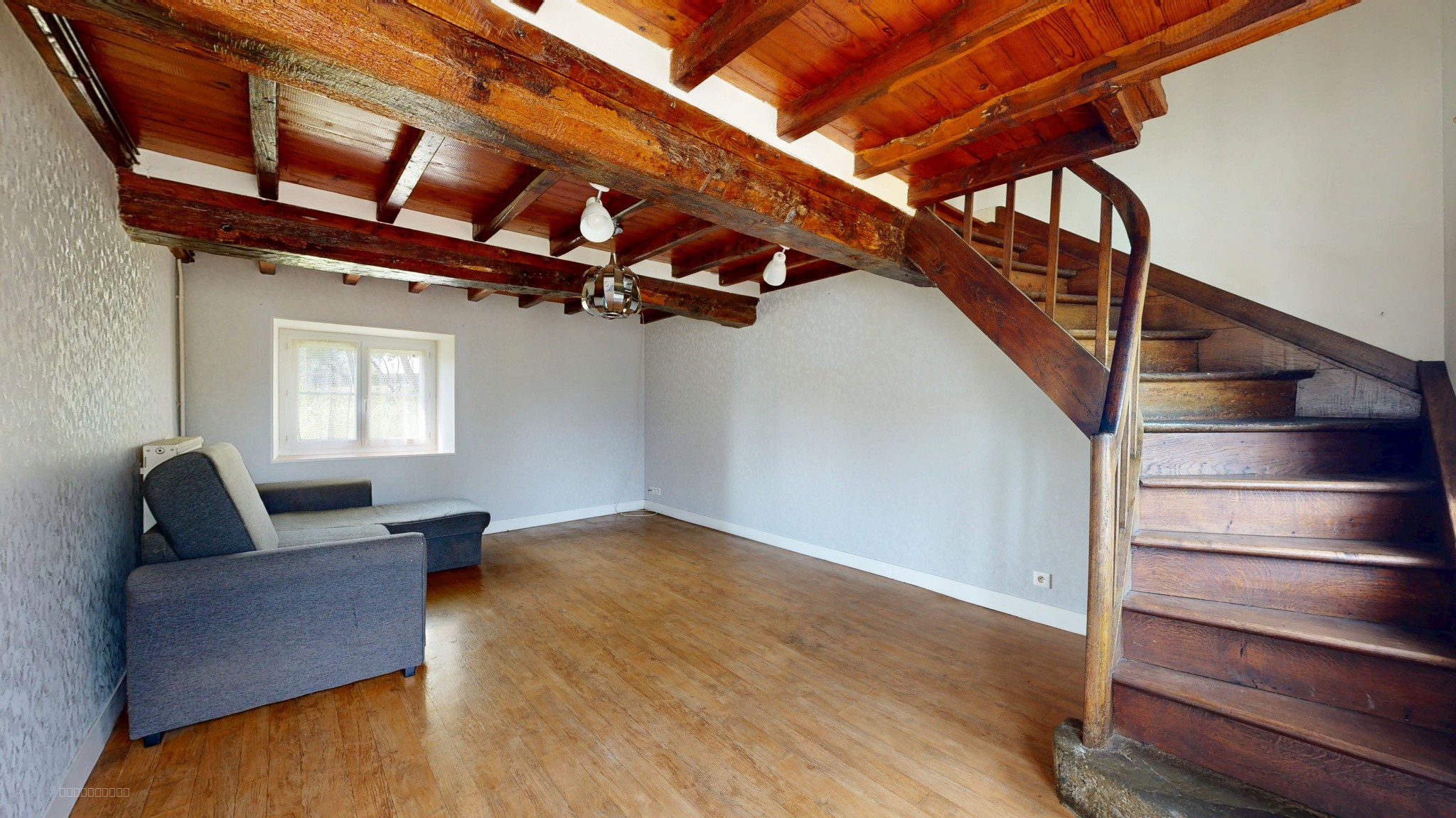 Maison de 163m2 avec dépendances sur terrain d'un hectare — photo 8
