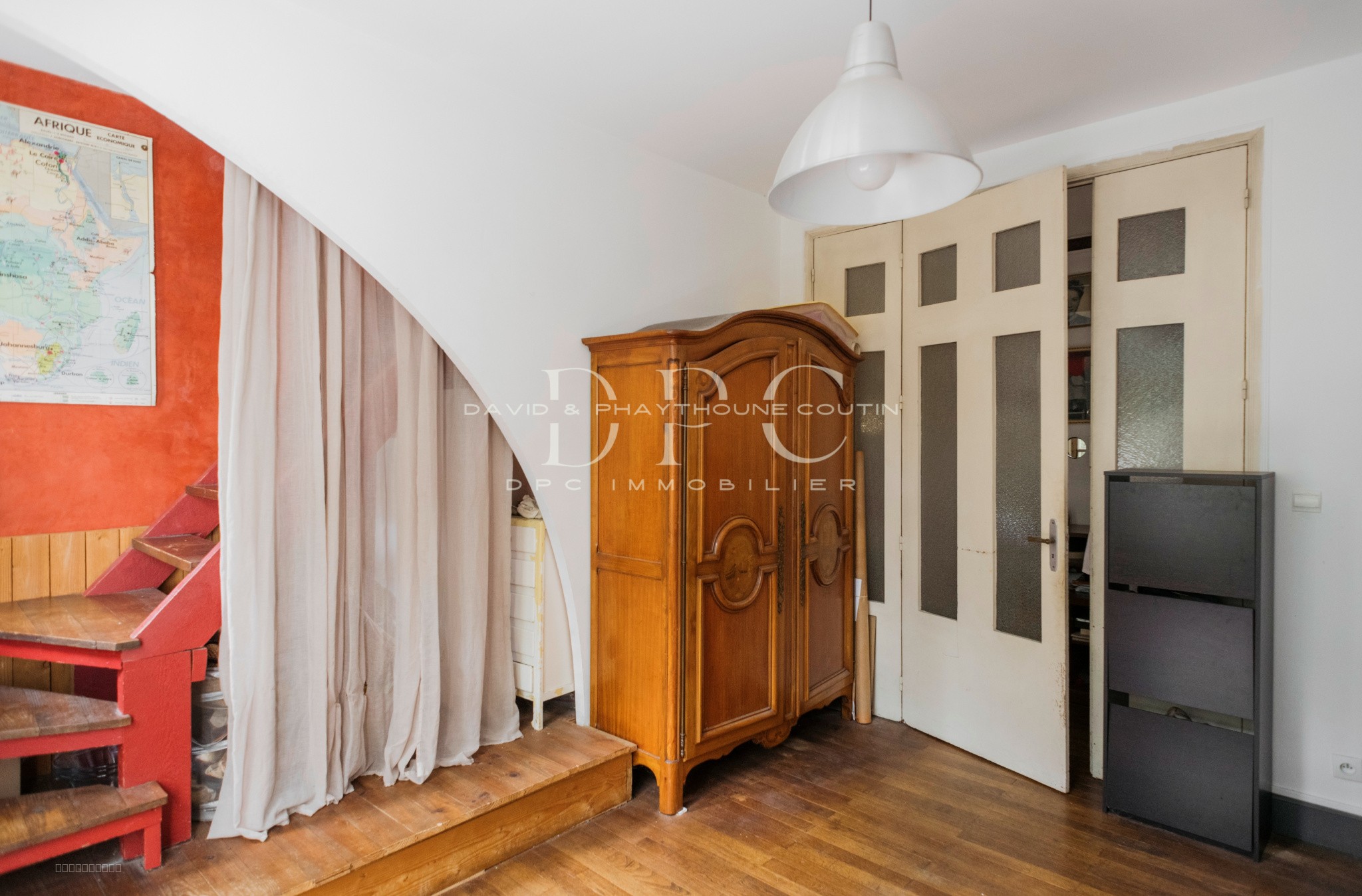 GUILHEMERY GRANDE MAISON 185m2 HABITABLE COMPOSEE DE 3 LOGEMENTS SUR TERRAIN DE + 600M2 — photo 16