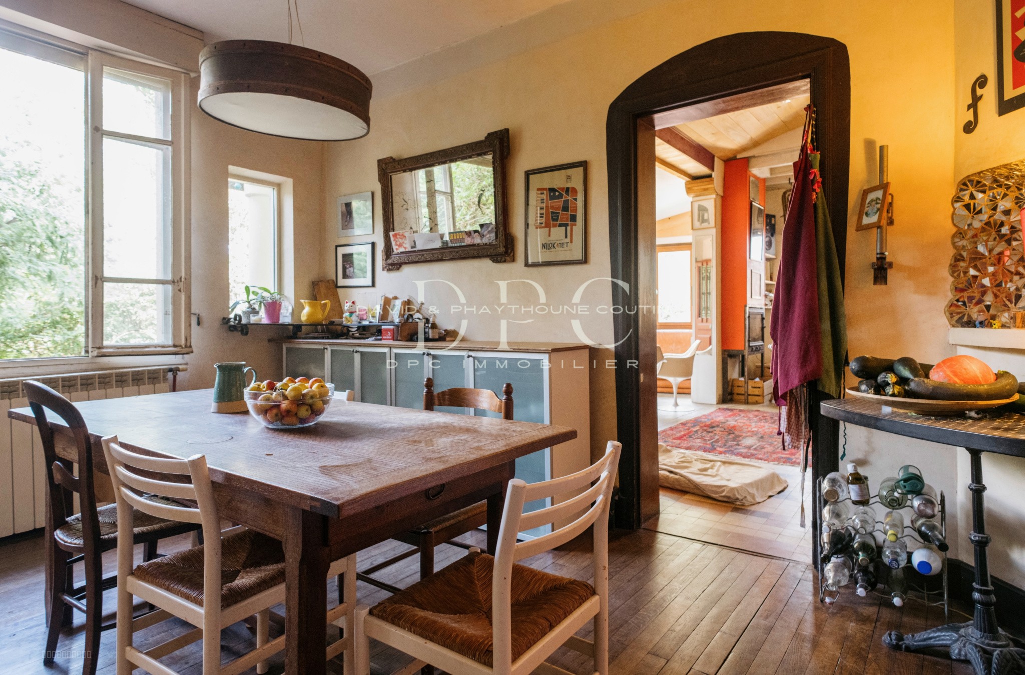 GUILHEMERY GRANDE MAISON 185m2 HABITABLE COMPOSEE DE 3 LOGEMENTS SUR TERRAIN DE + 600M2 — photo 2