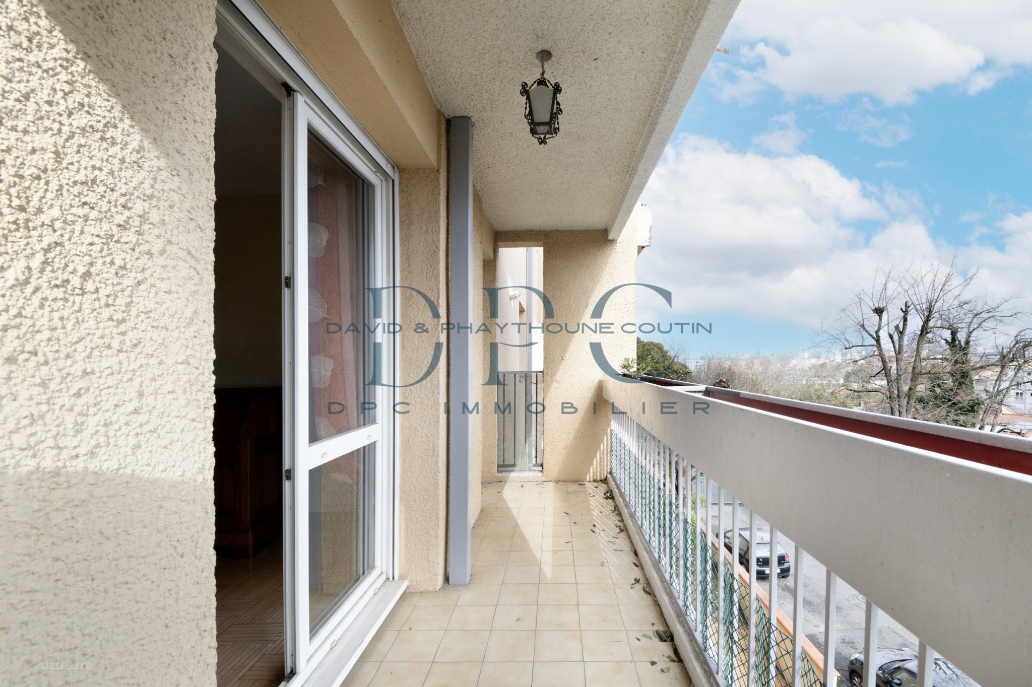 APPARTEMENT T3 68M2 BALCON PARKING ET GARAGE BOXE — photo 2