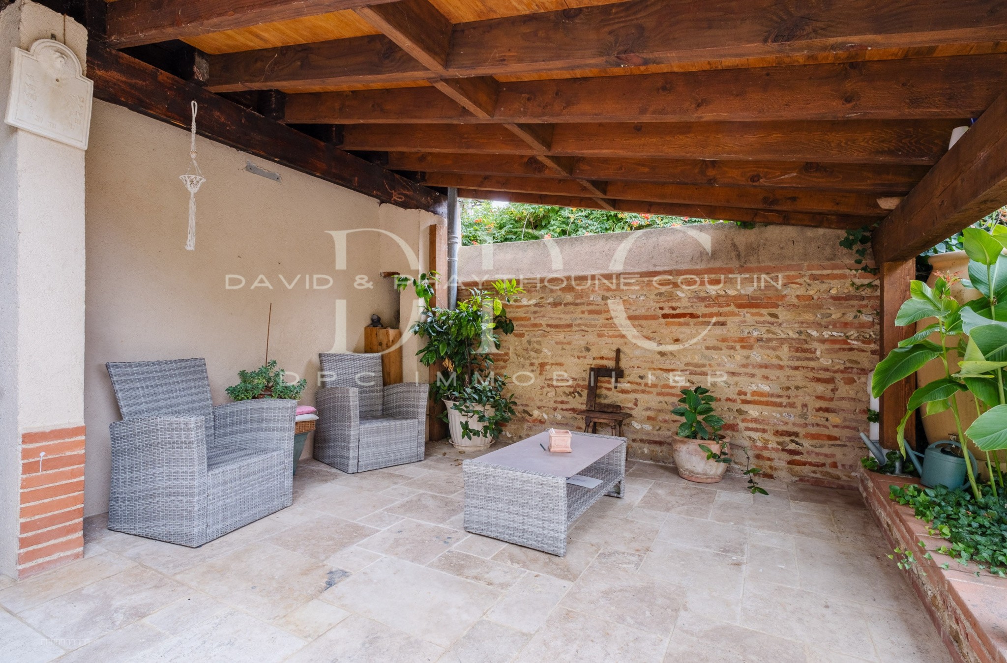ENSEMBLE IMMOBILIER 500M2 HABITABLE COEUR DE VILLE AVEC 1 MAISON, 1 LOFT, 1 STUDO, 1 APPRTEMENT T3, + 1 LOCAL — photo 2