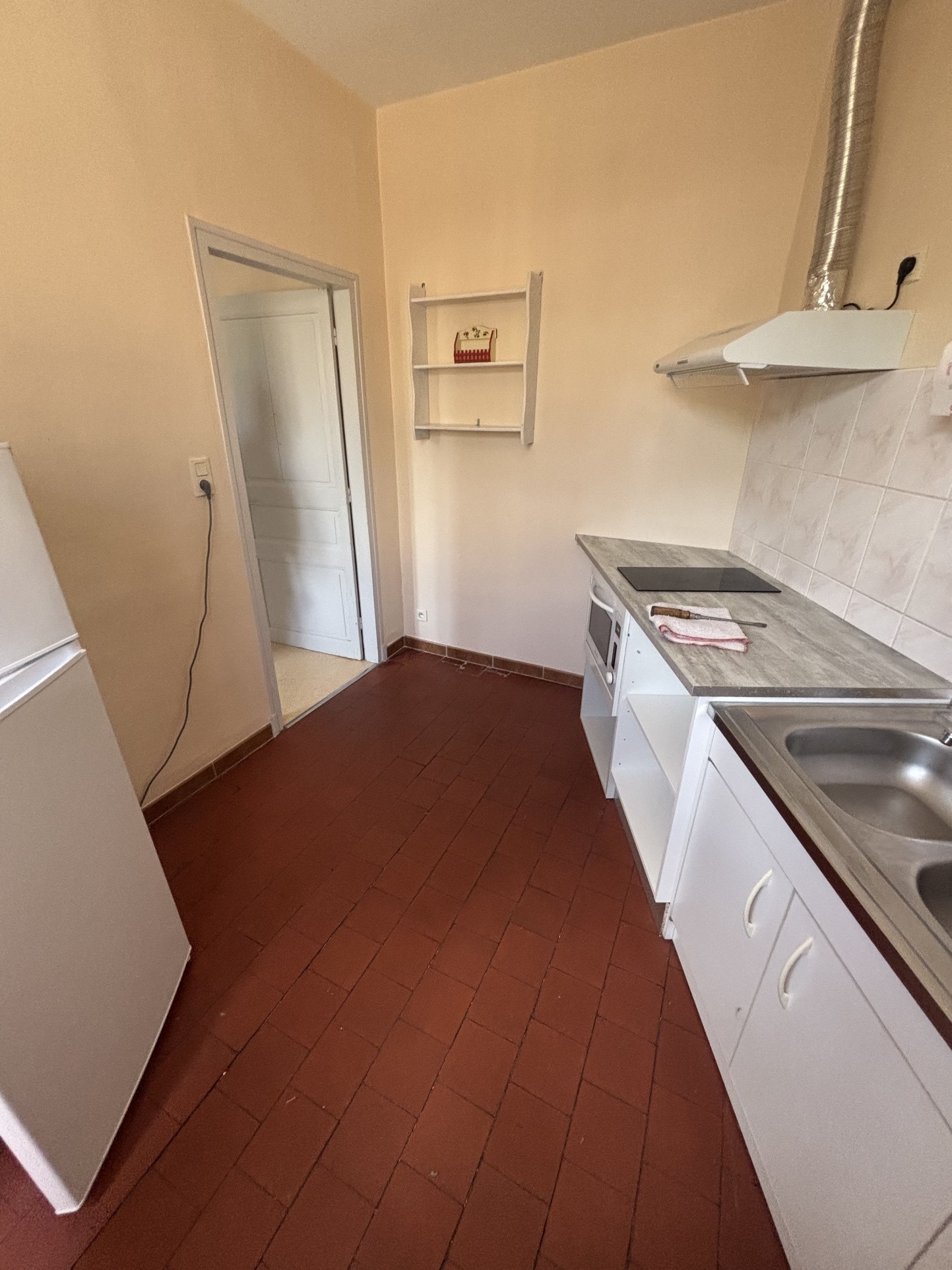 Appartement T2 meublé à CHATEAU-CHINON — photo 3