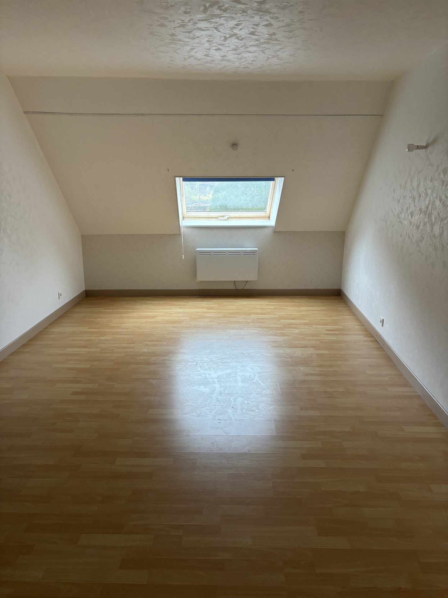 Appartement T2 à LORMES — photo 6