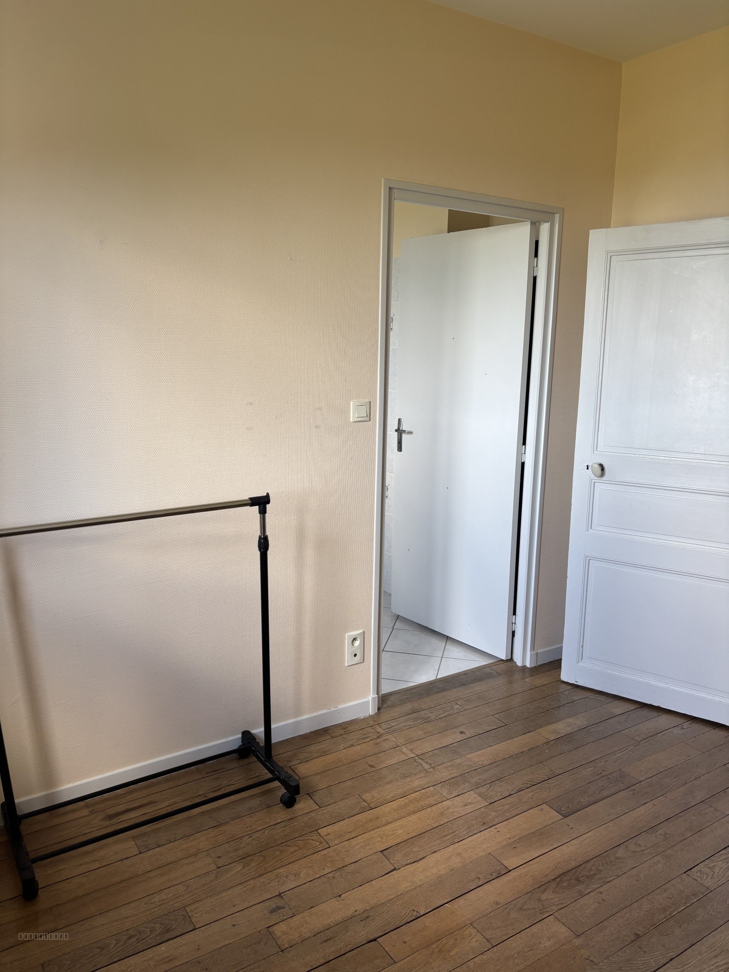 Appartement T2 meublé à CHATEAU-CHINON — photo 6