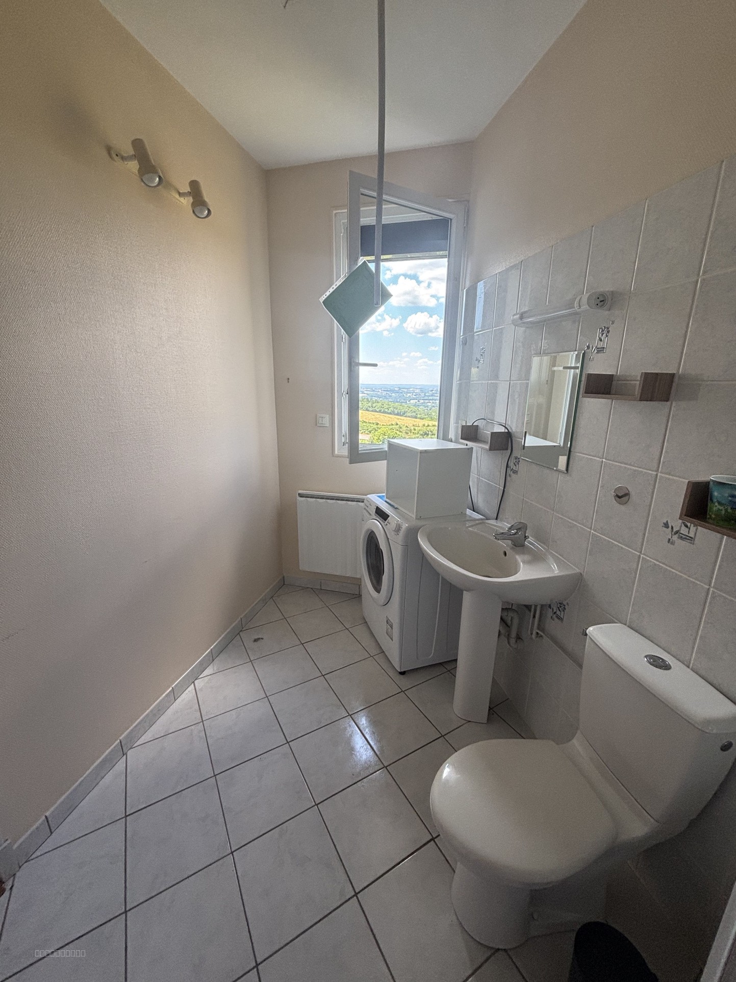 Appartement T2 meublé à CHATEAU-CHINON — photo 8