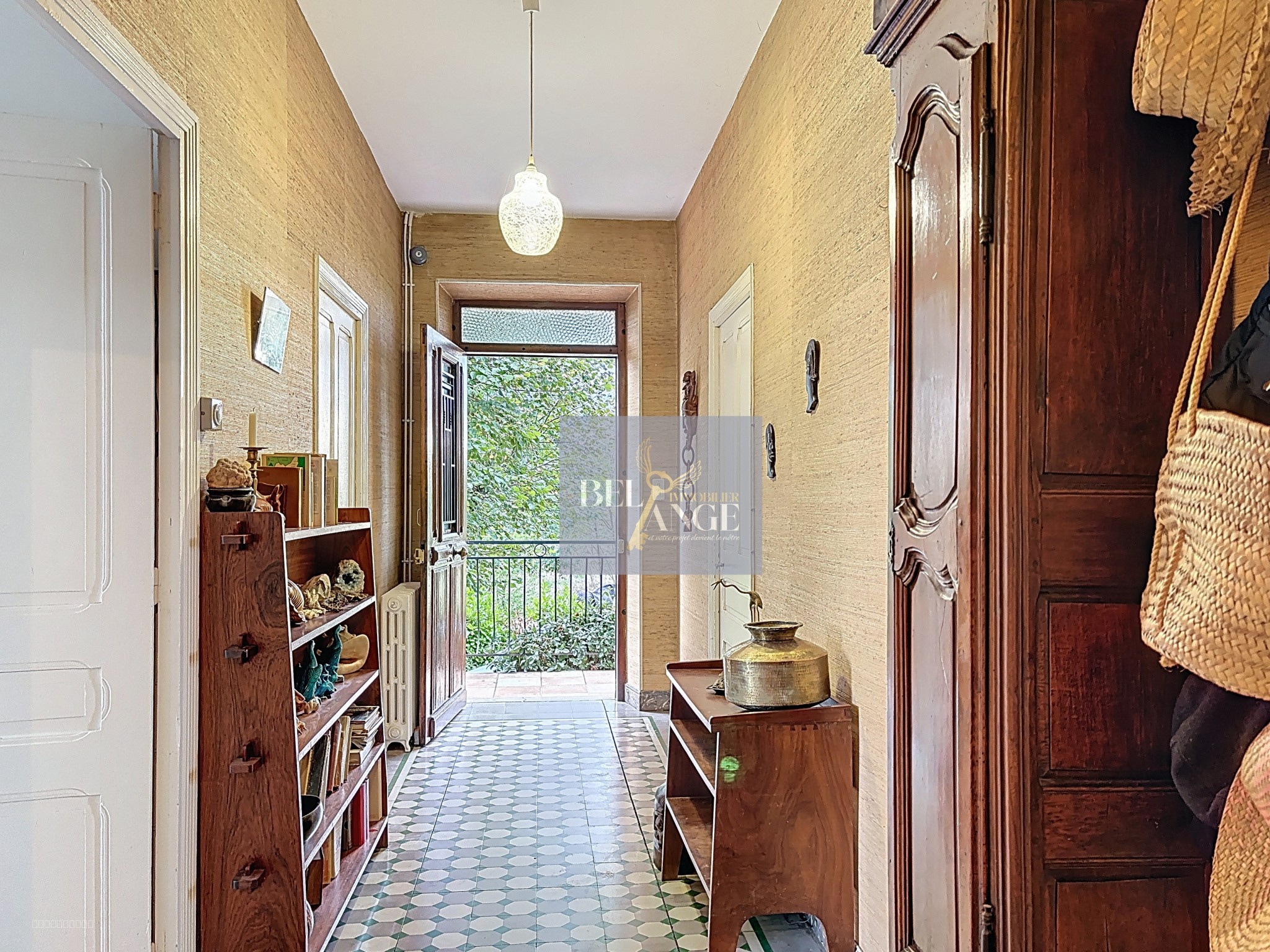 Maison familiale nichée dans un écrin de verdure — photo 4