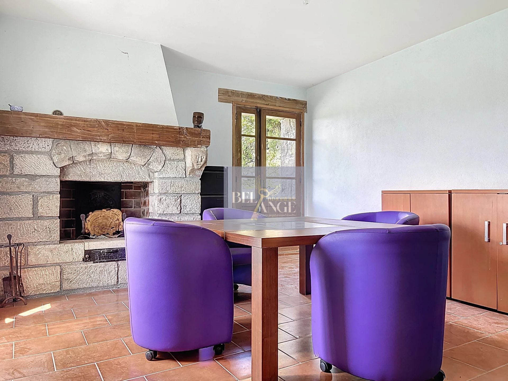 Maison en pierre - Cachet et fort potentiel — photo 6