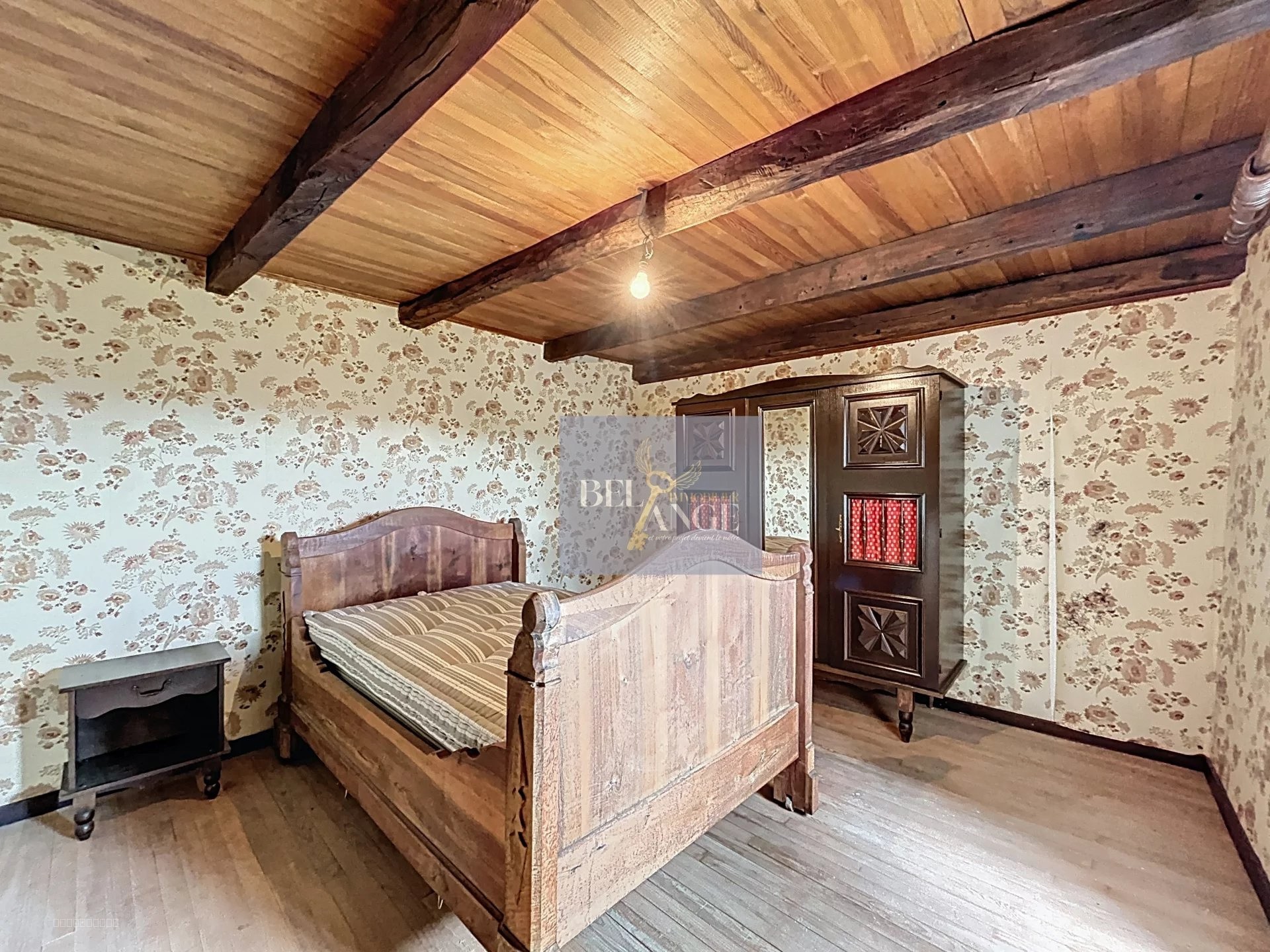 Maison en pierre - Cachet et fort potentiel — photo 16