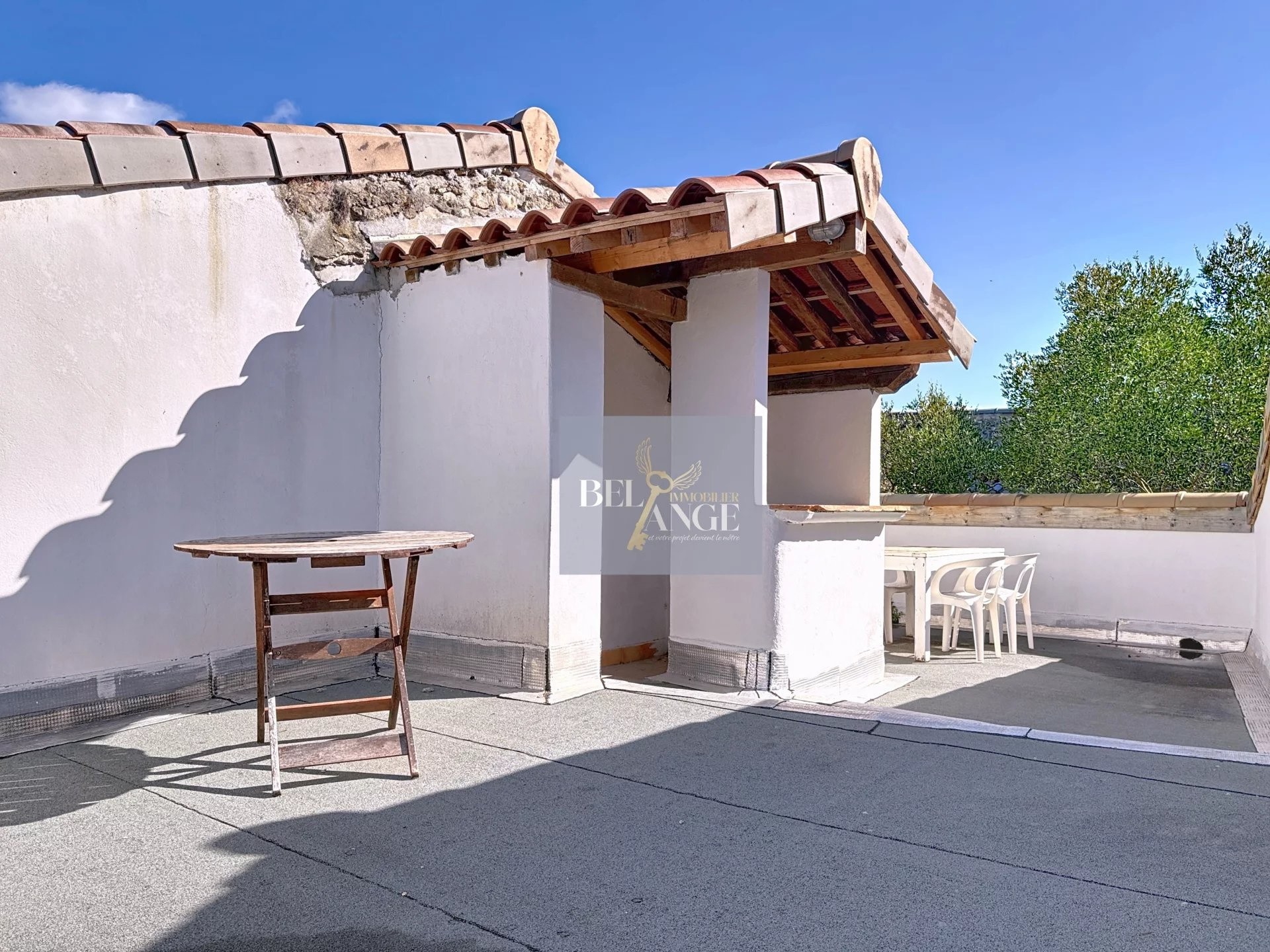 Mas en Pierre de 300 m2 - Piscine — photo 13