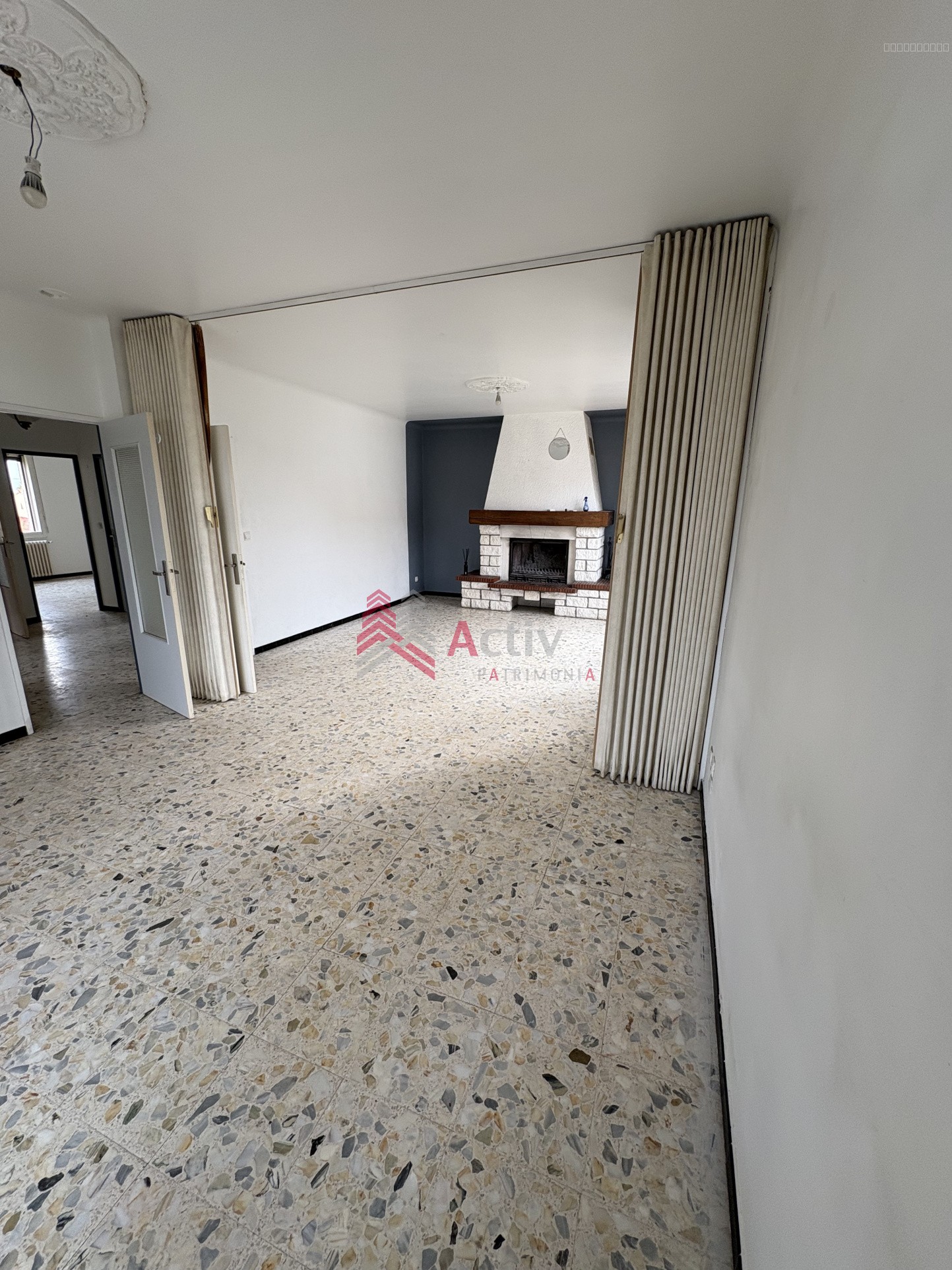 Port Saint Louis du Rhône, grande villa 161 m2 avec fort potentiel à vendre. — photo 11
