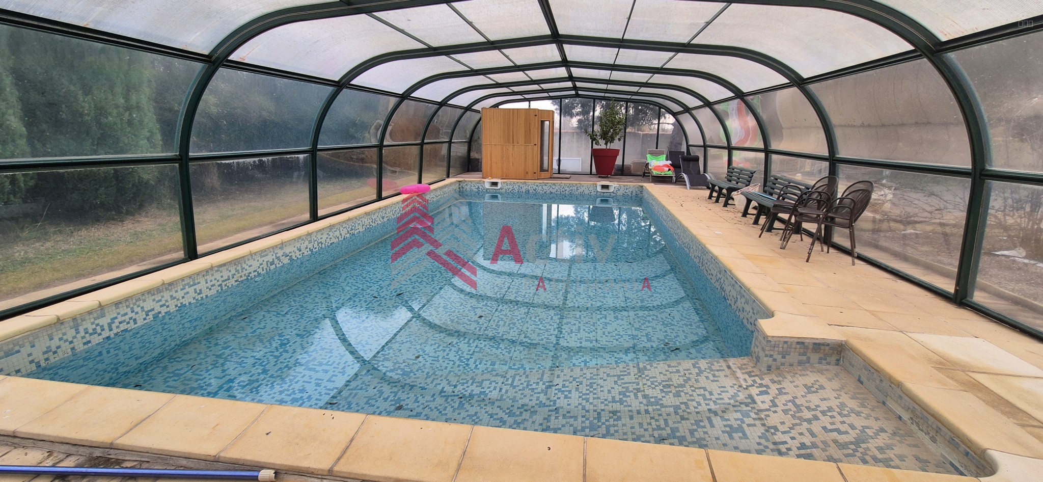 Arles   Propriété de 300 m2 avec piscine, sauna et logement indépendant — photo 11