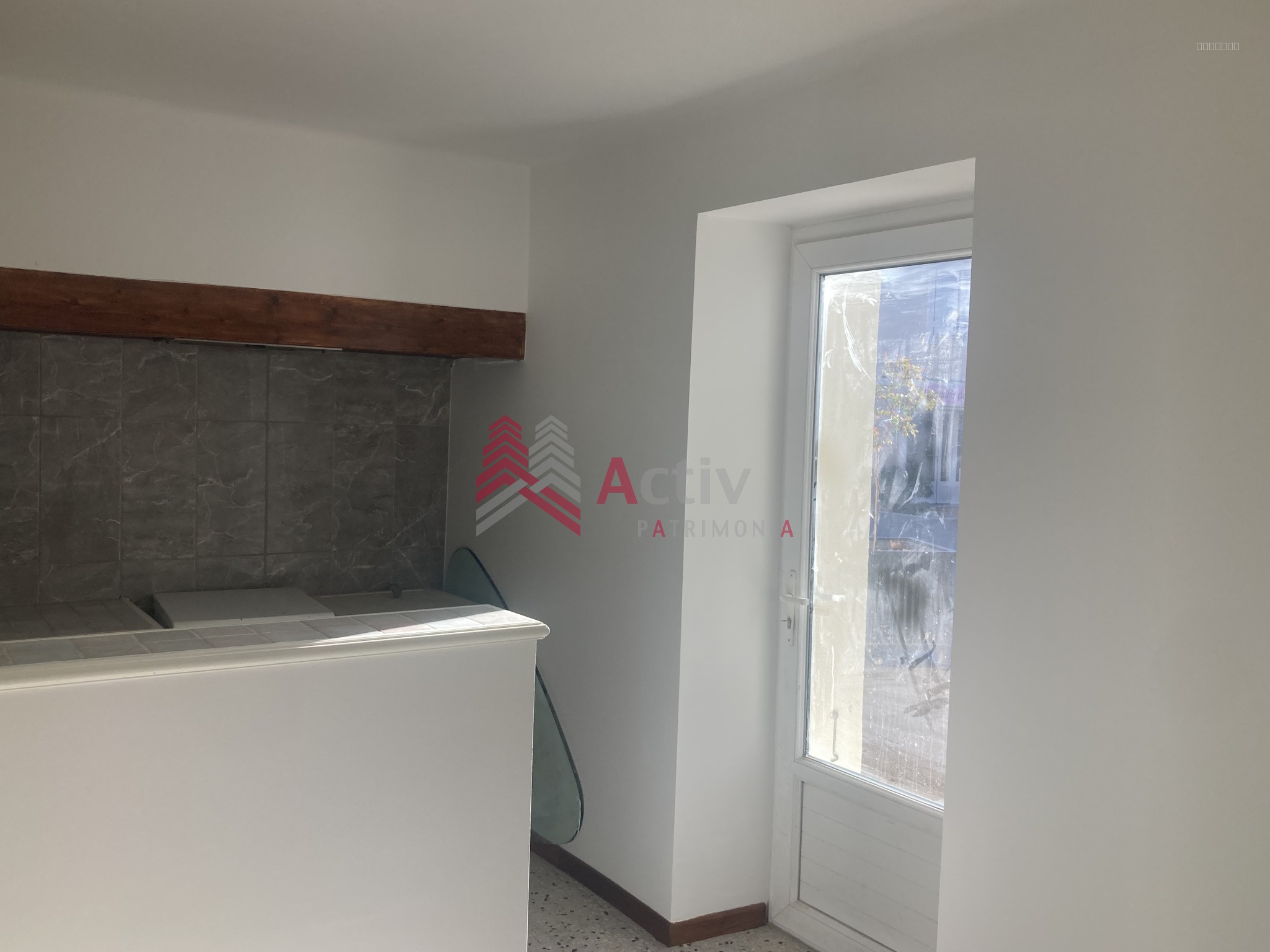 A VENDRE : MAISON DE VILLAGE 5 PIECES AU COEUR DE GRAVESON — photo 19