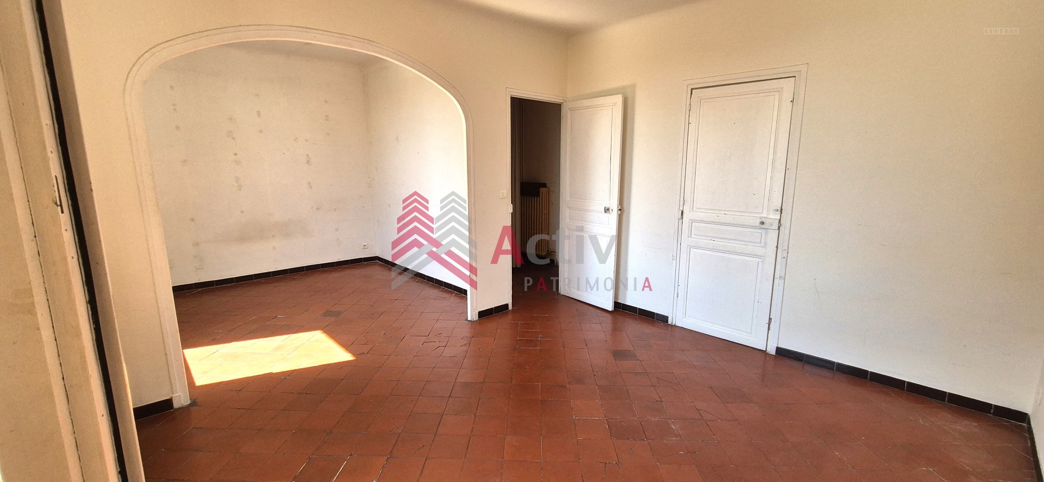 Maison avec local professionnel Arles — photo 3