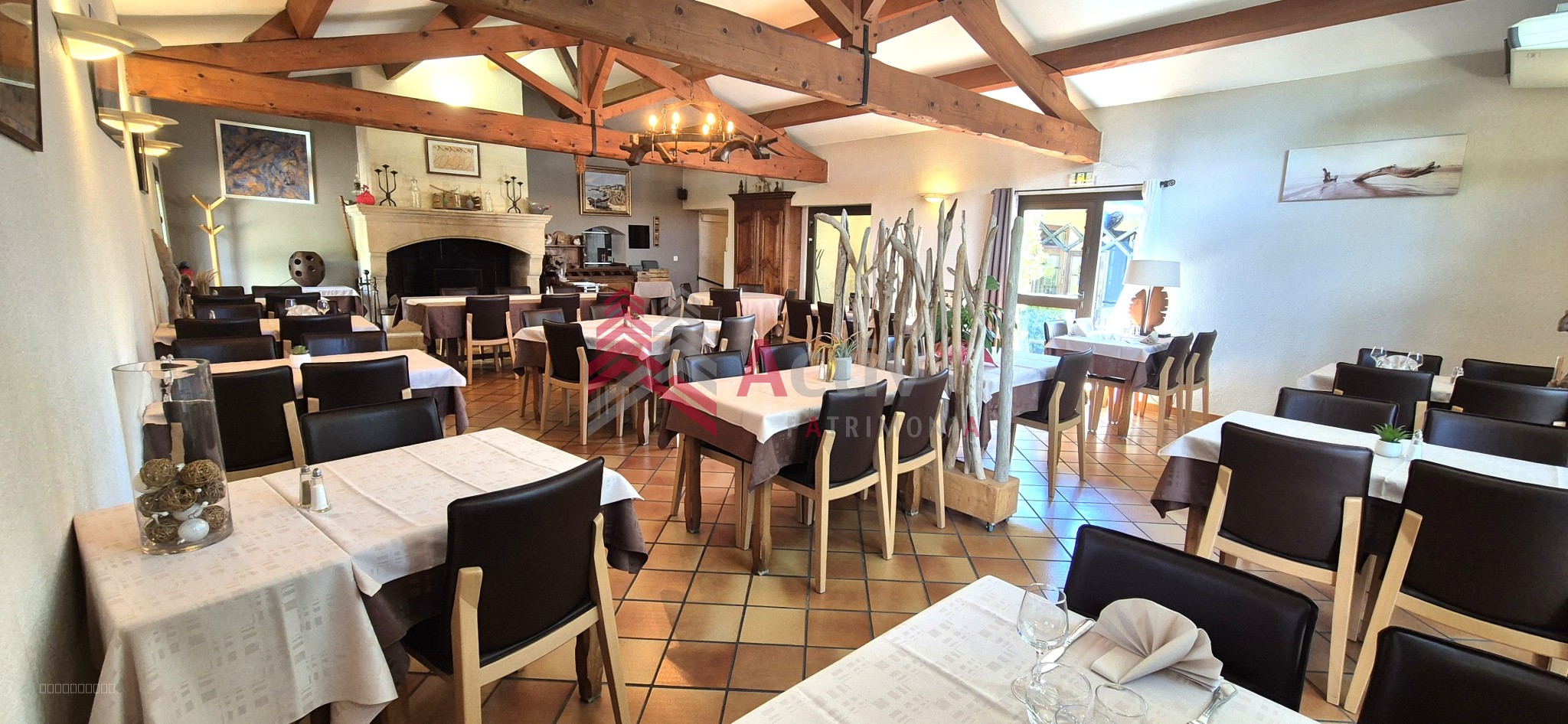 Propriété Hôtel Restaurant à vendre à Arles — photo 2