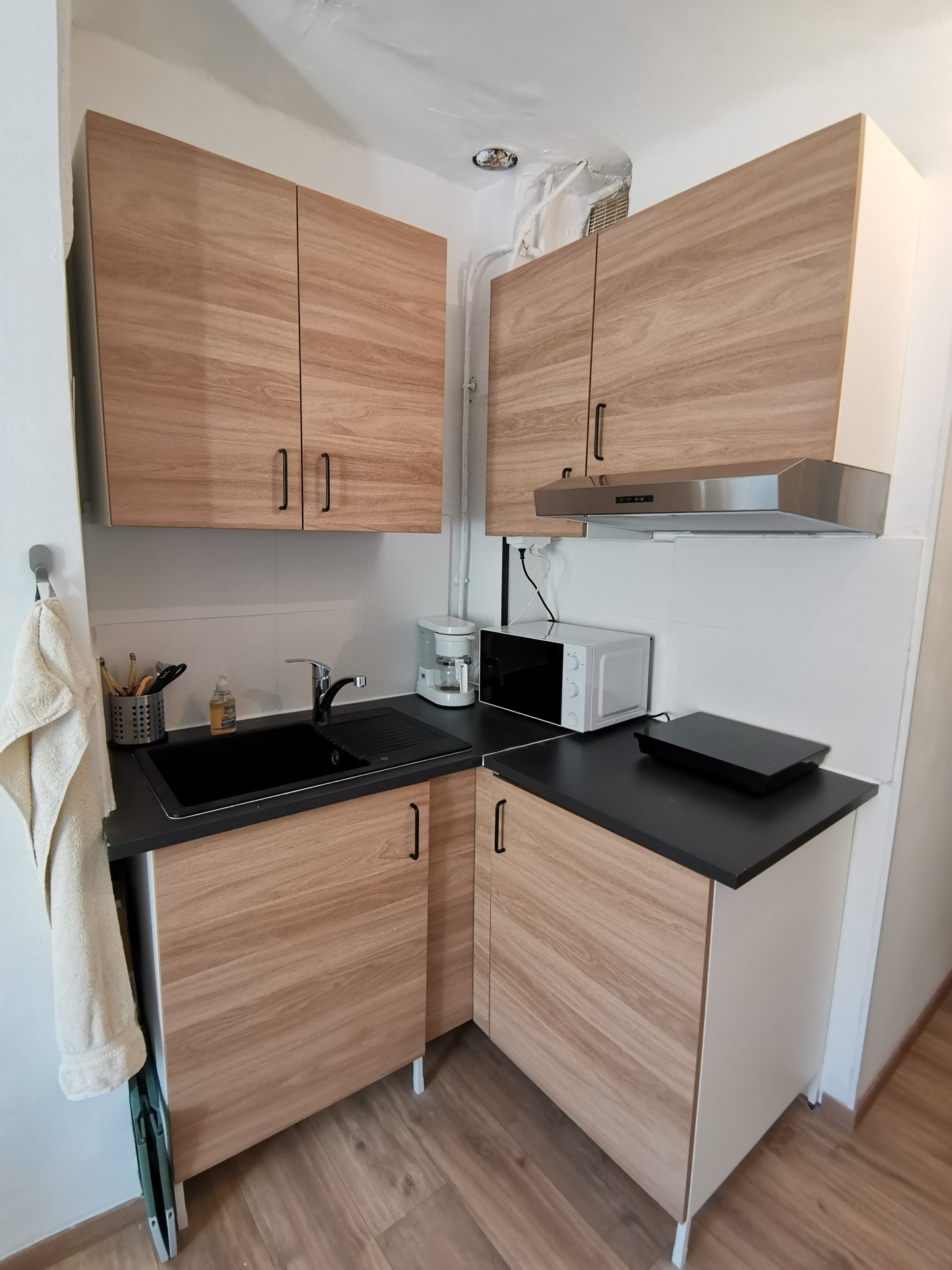 CHARMANT TYPE 2 HYPER CENTRE DE 35 M2 — photo 4