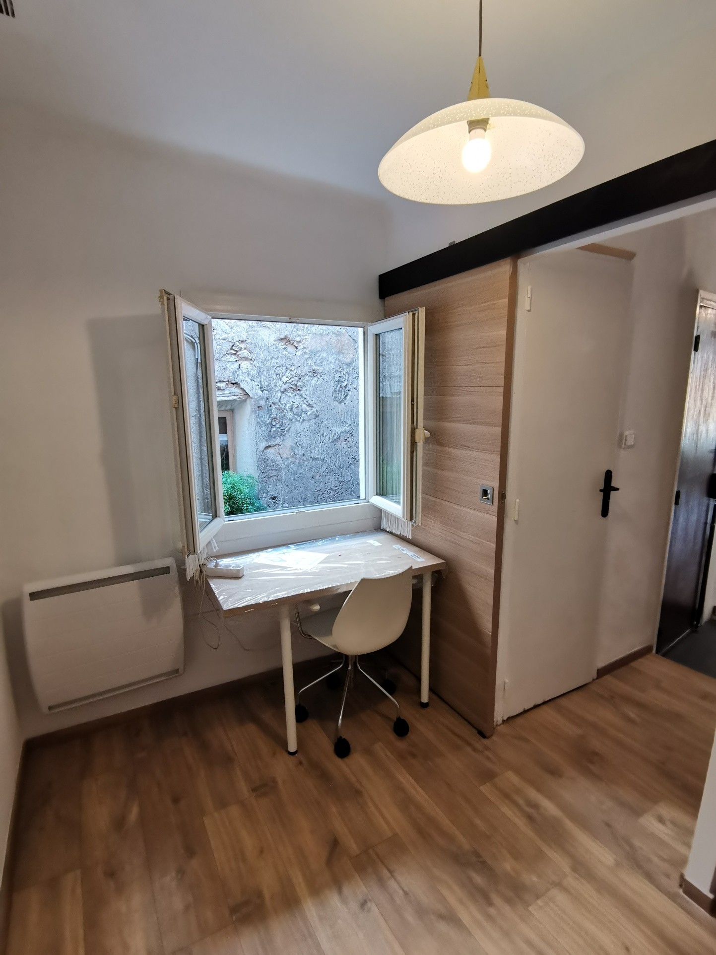 CHARMANT TYPE 2 HYPER CENTRE DE 35 M2 — photo 8