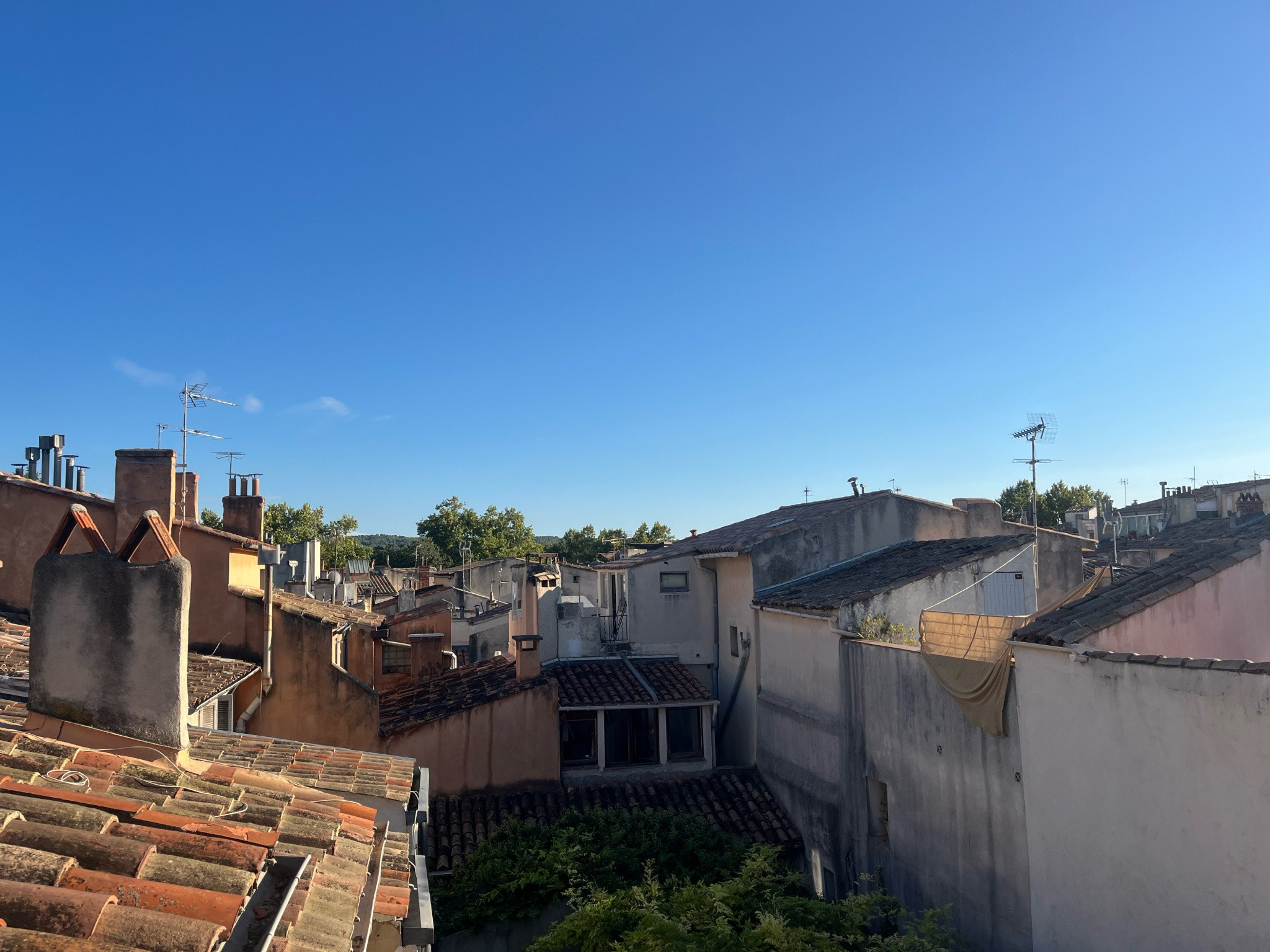 Maison de ville T5 avec terrasse sur les toits de la ville — photo 12