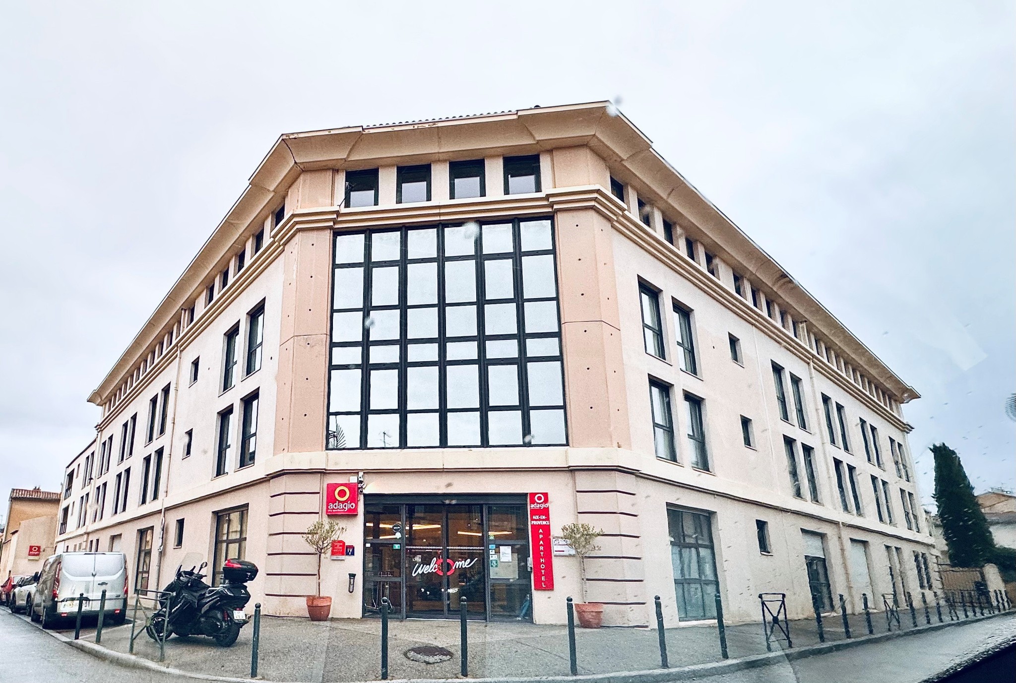 INVESTISSEMENT LMNP - T2 MEUBLE 32 M2 + PARKING  - AIX-EN-PROVENCE CENTRE-VILLE — photo 6