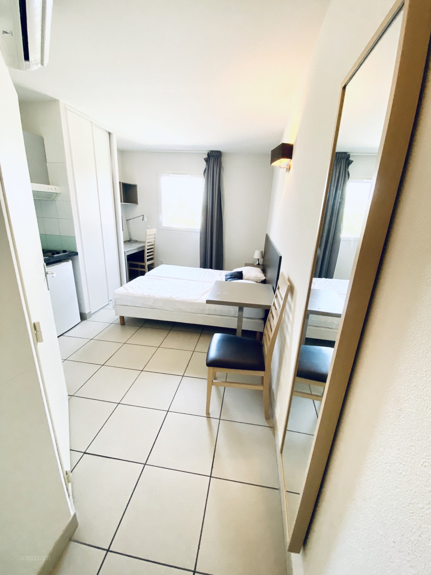 AIX EN PROVENCE INVESTISSEURS - 18M2 TOUTES OPTIONS - VENDU LOUE OU NON LOUE — photo 2