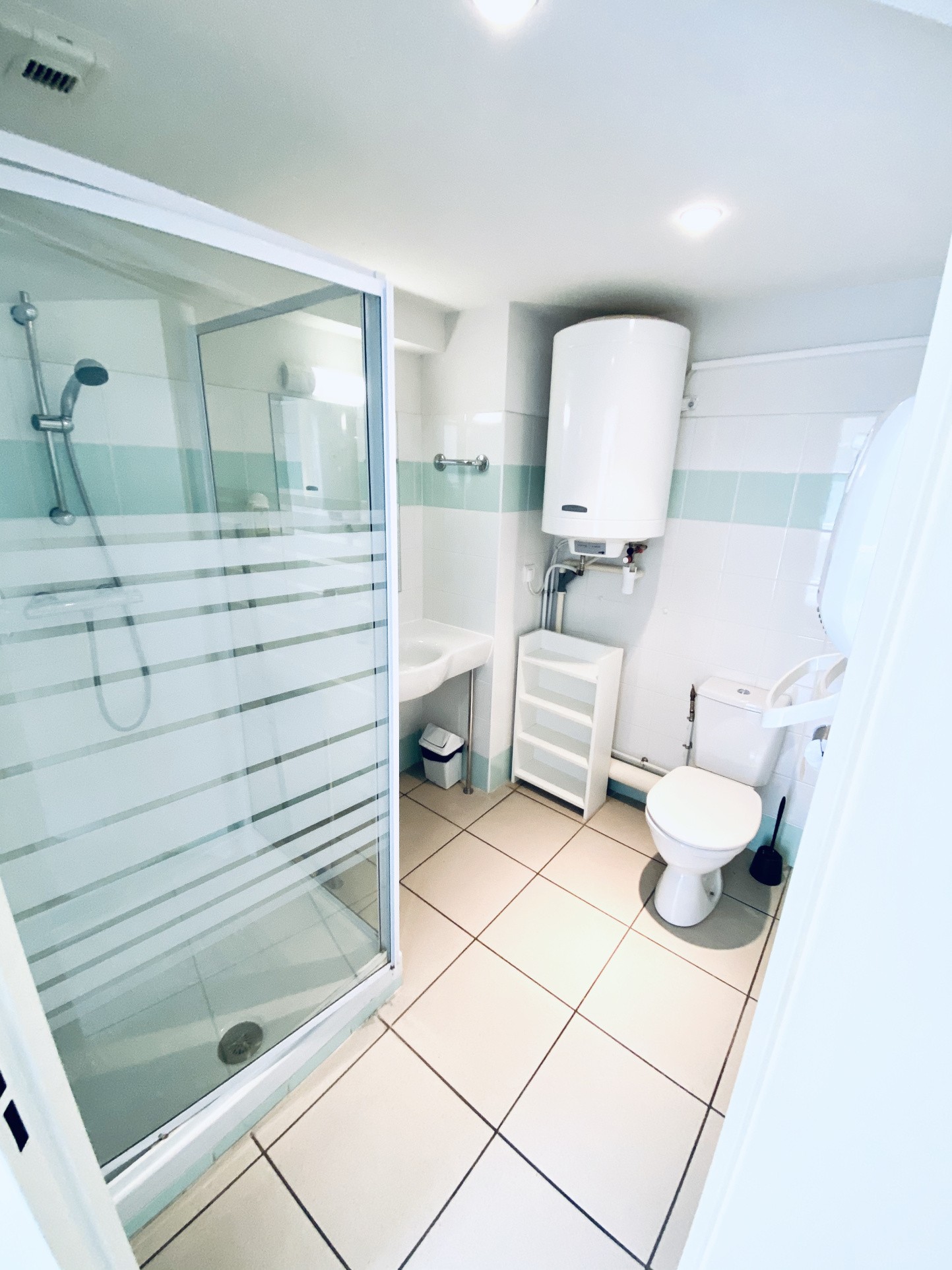 AIX-EN-PROVENCE . INVESTISSEURS - 18 M2 -  TOUTES OPTIONS - VENDU LOUE OU LIBRE — photo 8