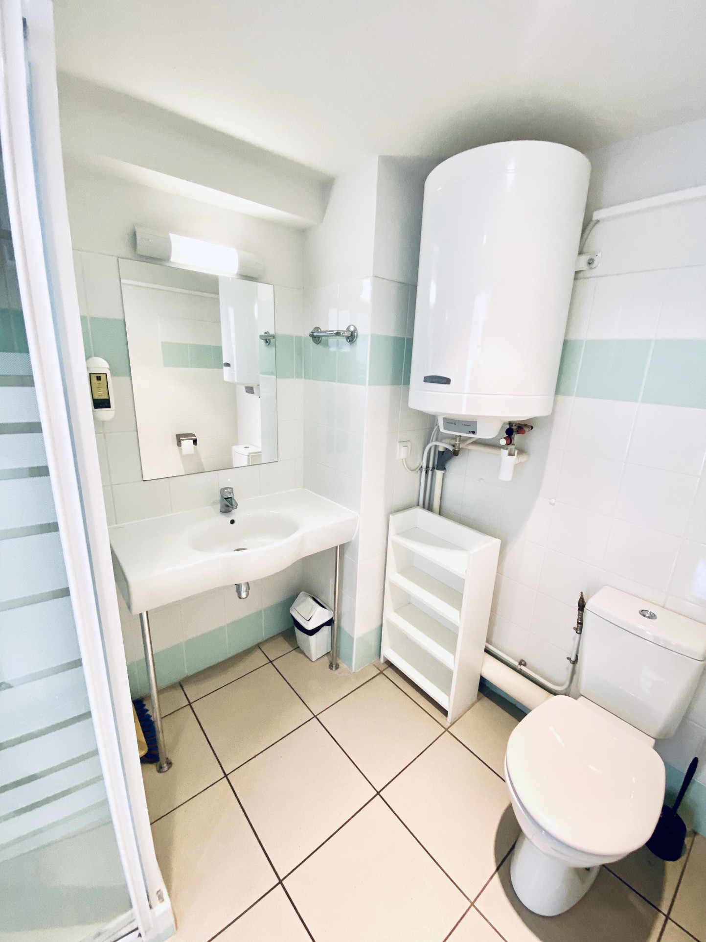 AIX-EN-PROVENCE . INVESTISSEURS - 18 M2 -  TOUTES OPTIONS - VENDU LOUE OU LIBRE — photo 11
