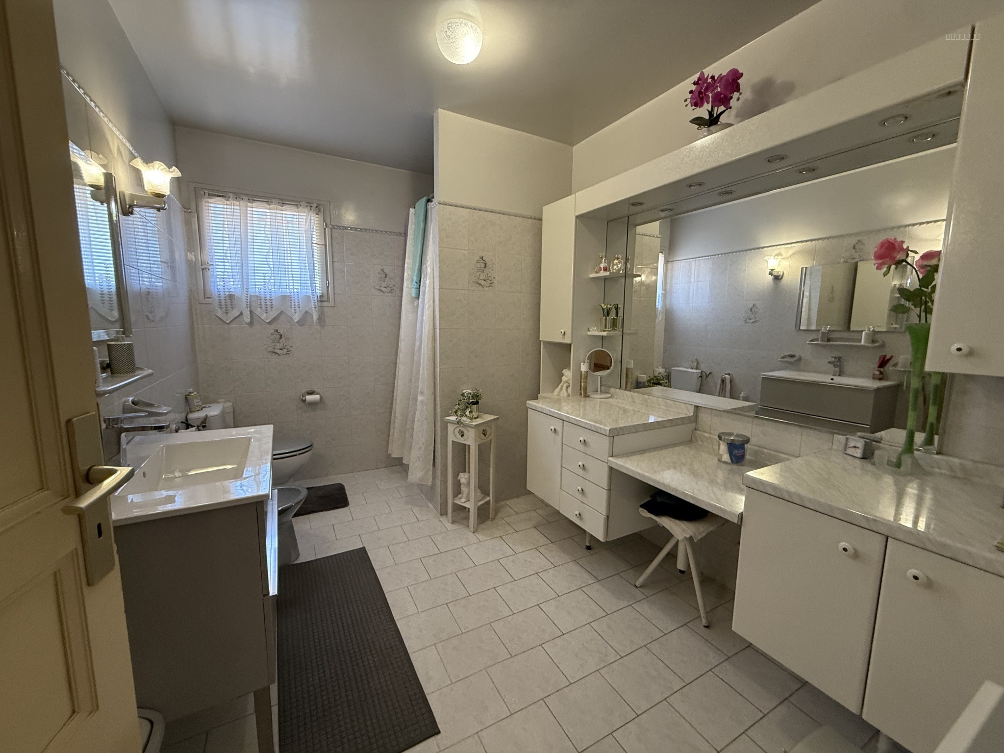 IMMEUBLE PLEINE PROPRIETE - 450 m2 - FORT POTENTIEL — photo 11