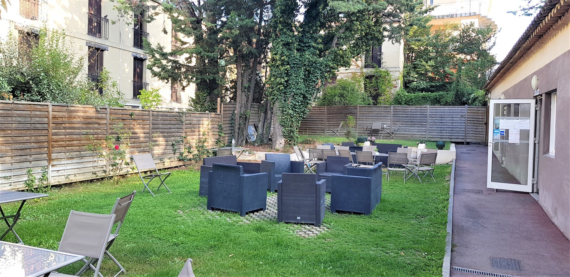 AIX-EN-PROVENCE . INVESTISSEURS - 18 M2 -  TOUTES OPTIONS - VENDU LOUE OU LIBRE — photo 13