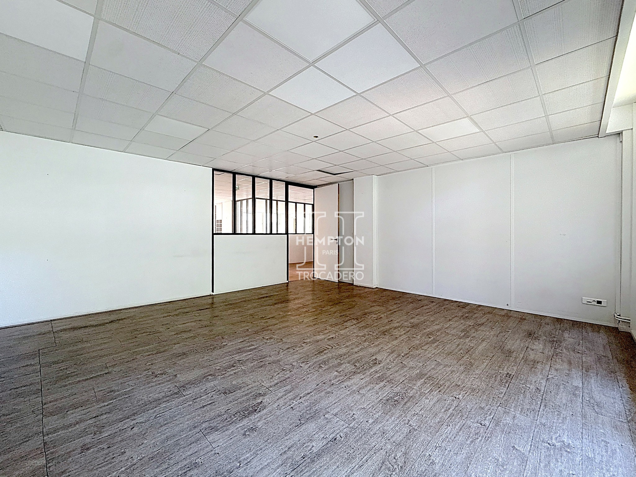 TROCADERO - Bureaux à Louer 330 m2 — photo 10