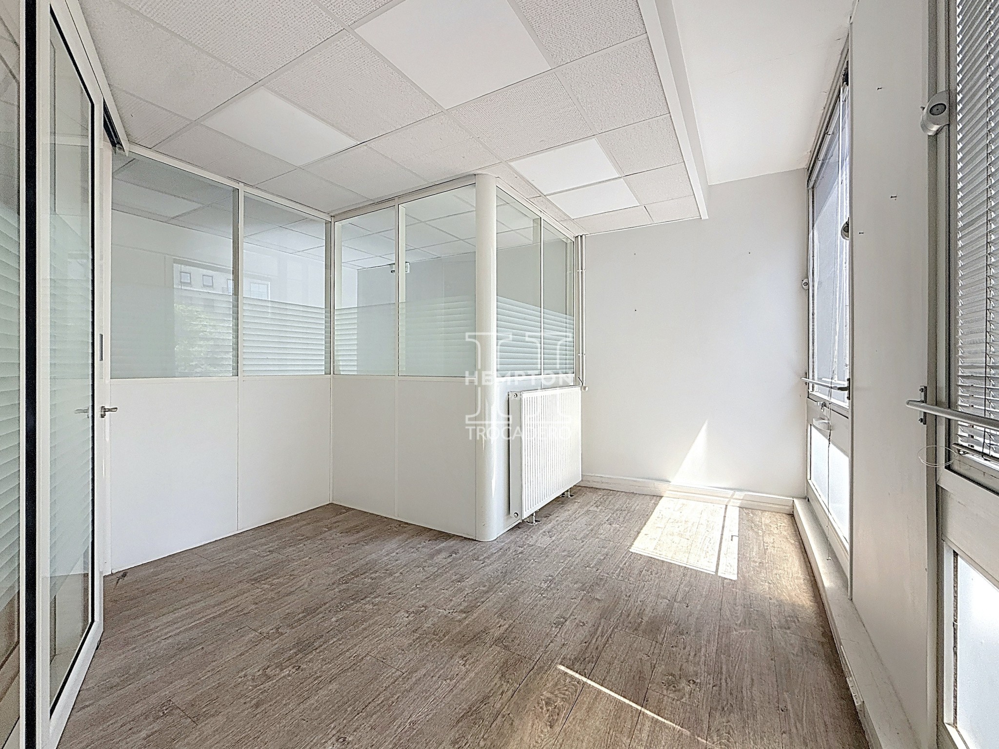 TROCADERO - Bureaux à Louer 330 m2 — photo 8