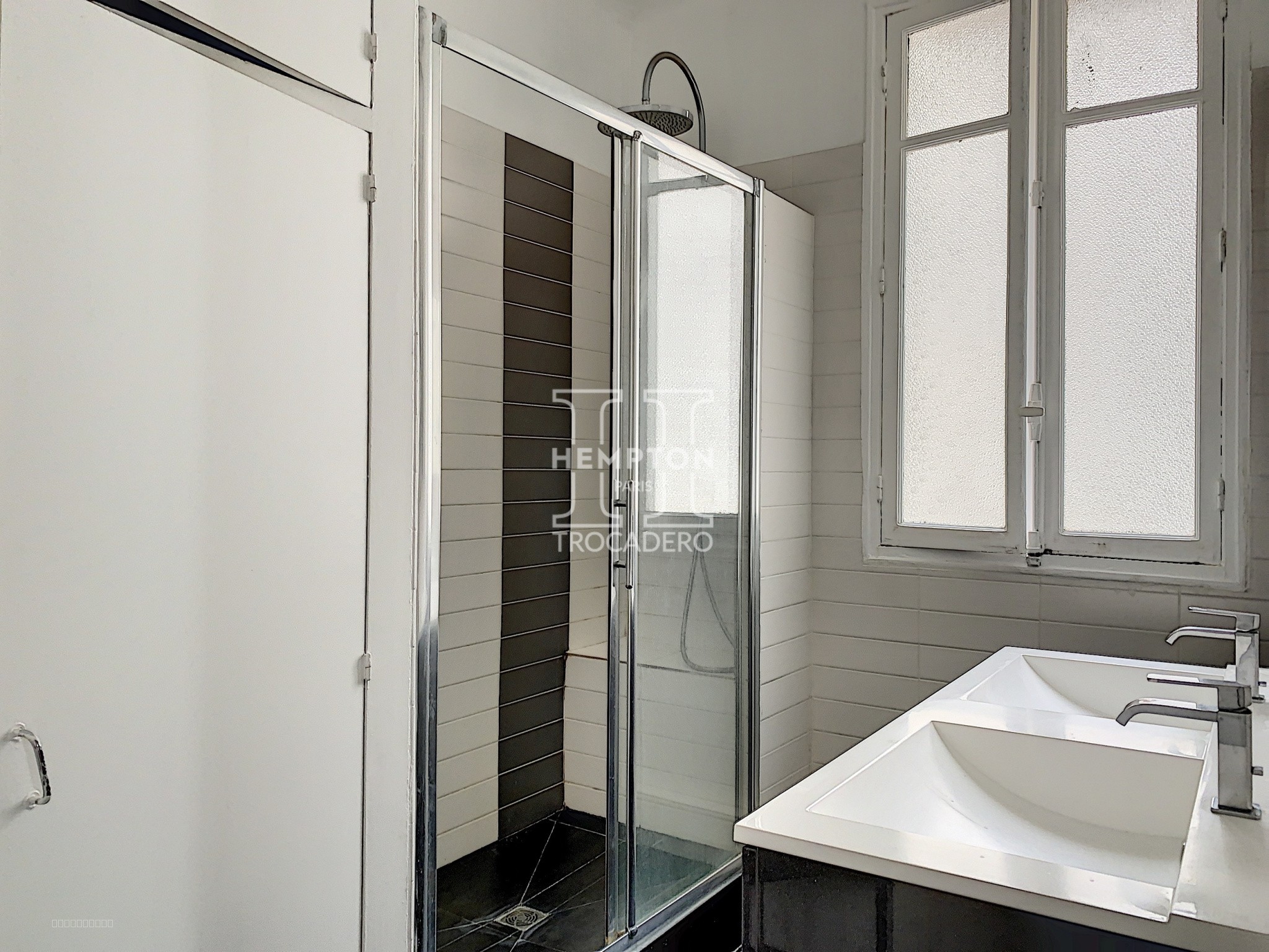 PARIS XVI • TROCADÉRO • 3 PIÈCES AVEC POSSIBILITÉ DE 2 CHAMBRES 73 m2 — photo 12