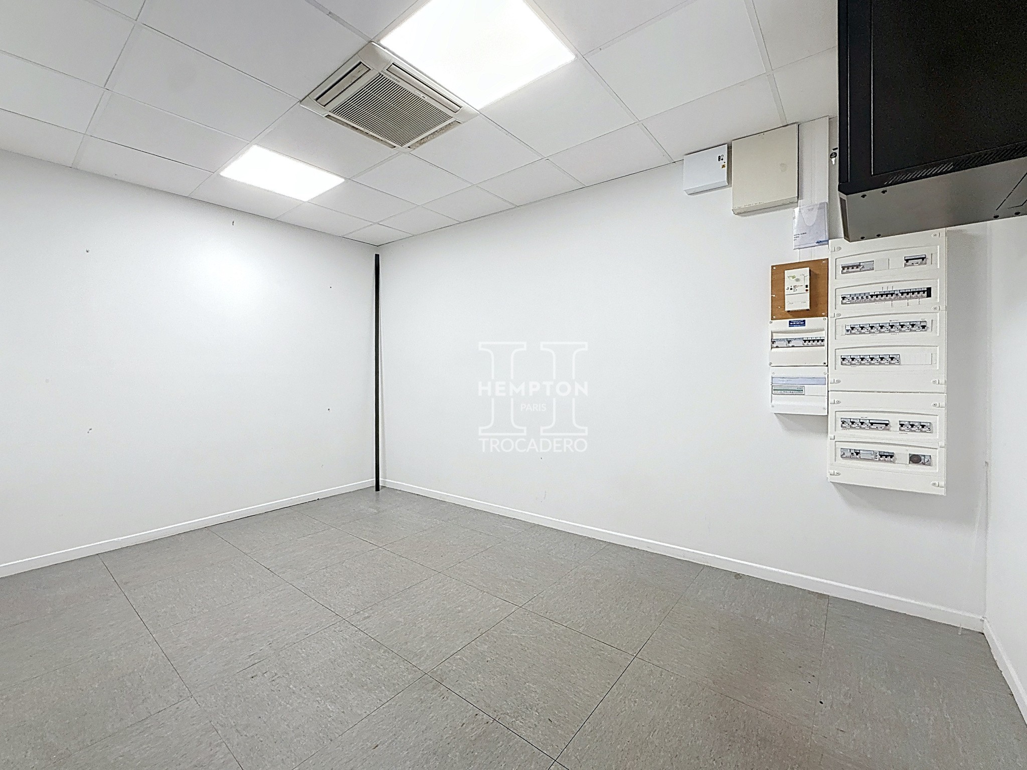 TROCADERO - Bureaux à Louer 330 m2 — photo 14