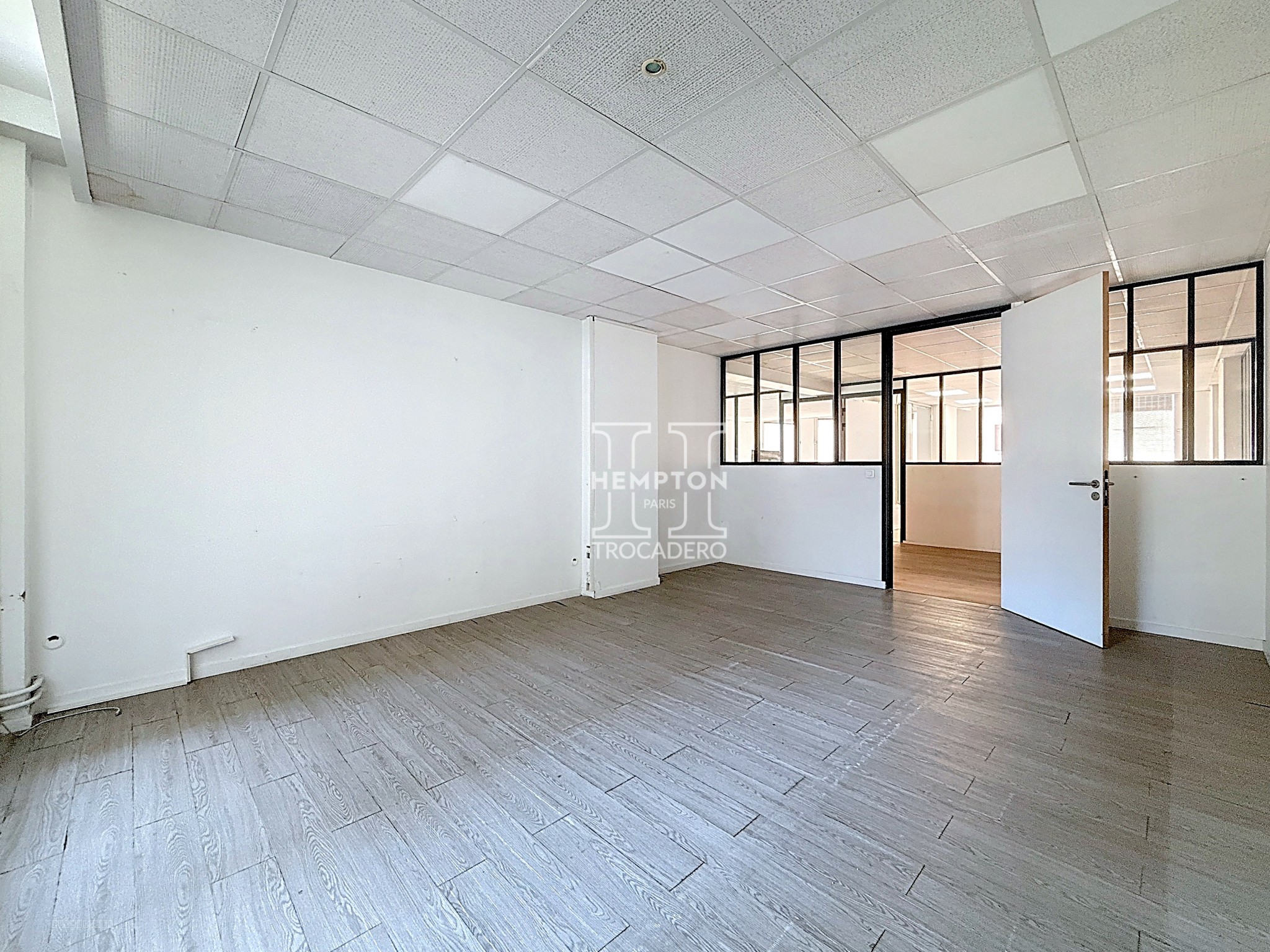 TROCADERO - Bureaux à Louer 330 m2 — photo 16