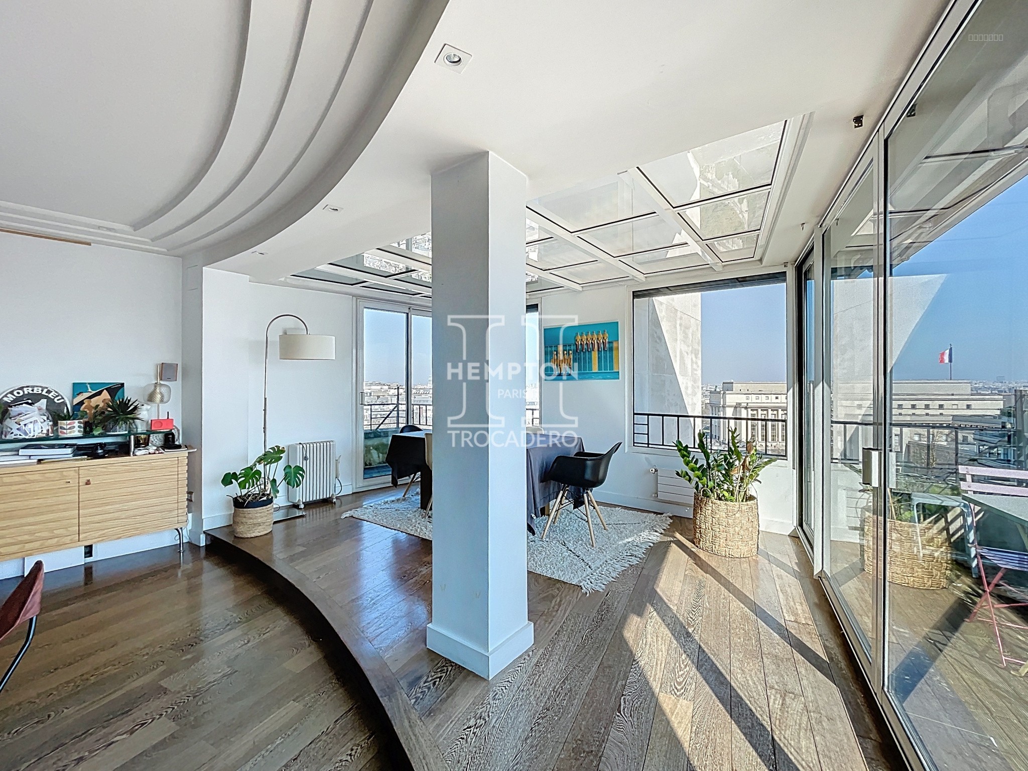 PARIS XVIème- DERNIER ETAGE  - VUE PANORAMIQUE - 6 PIECES - 4 CHAMBRES — photo 17