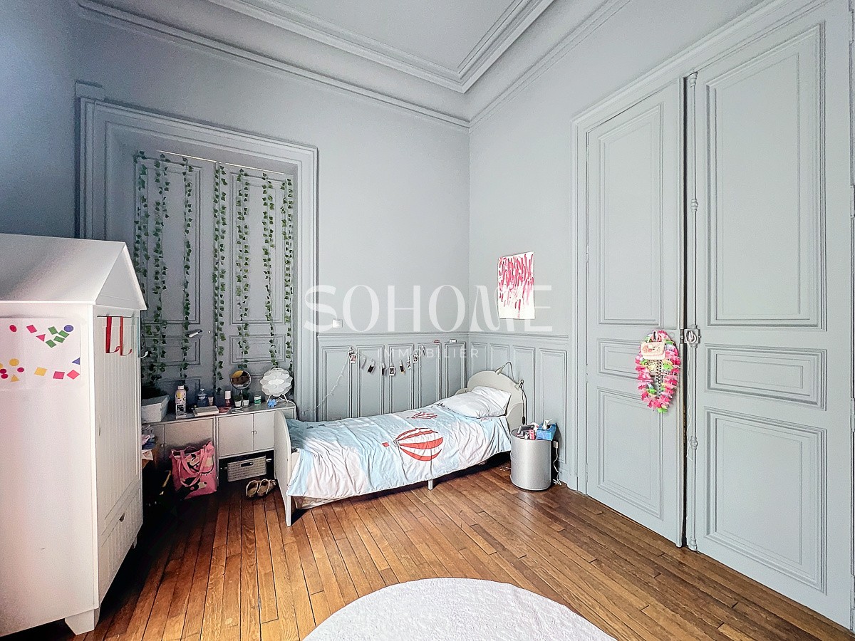 APPARTEMENT T4 AVEC JARDIN - CENTRE VILLE — photo 13
