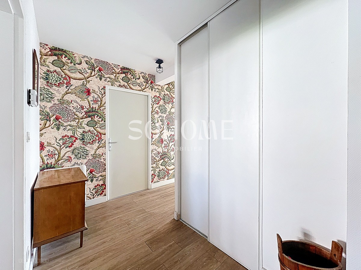 FLOWERS - APPARTEMENT TYPE 4 AVEC JARDIN - HYPER CENTRE REIMS — photo 14