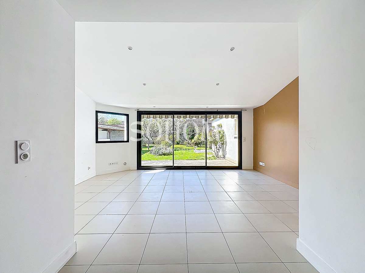 APPARTEMENT T4 AVEC JARDIN - EPERNAY — photo 5