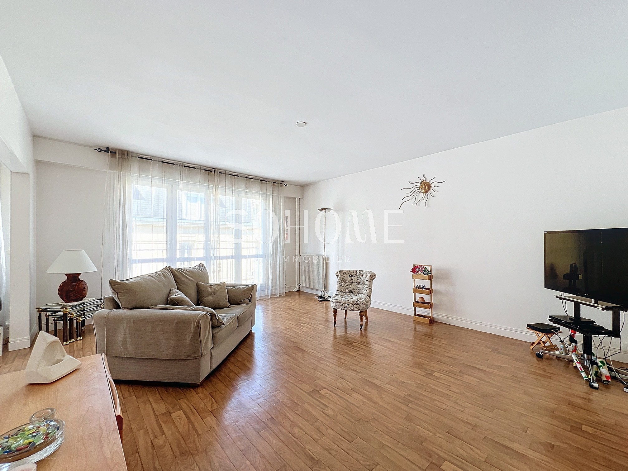 APPARTEMENT T5 - PROCHE HYPER CENTRE — photo 2