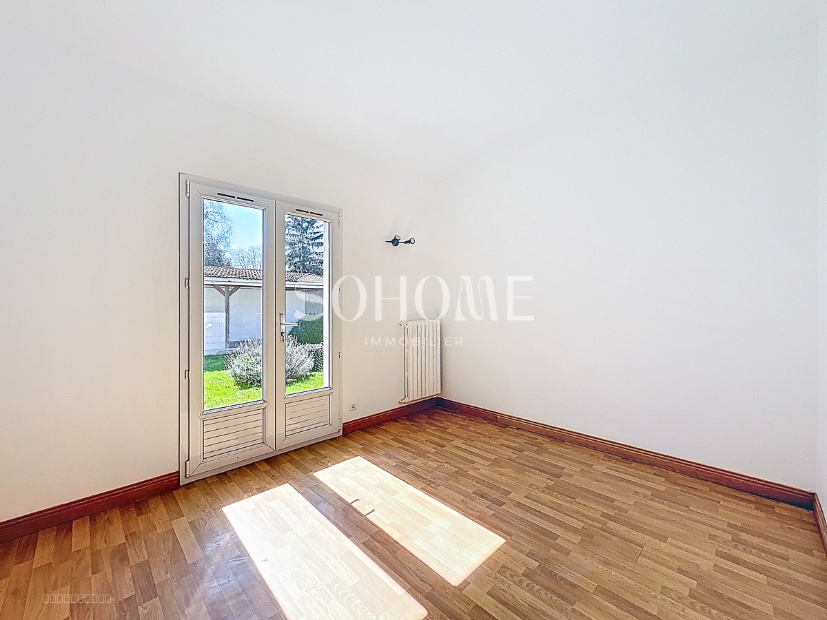 APPARTEMENT T4 AVEC JARDIN - EPERNAY — photo 8