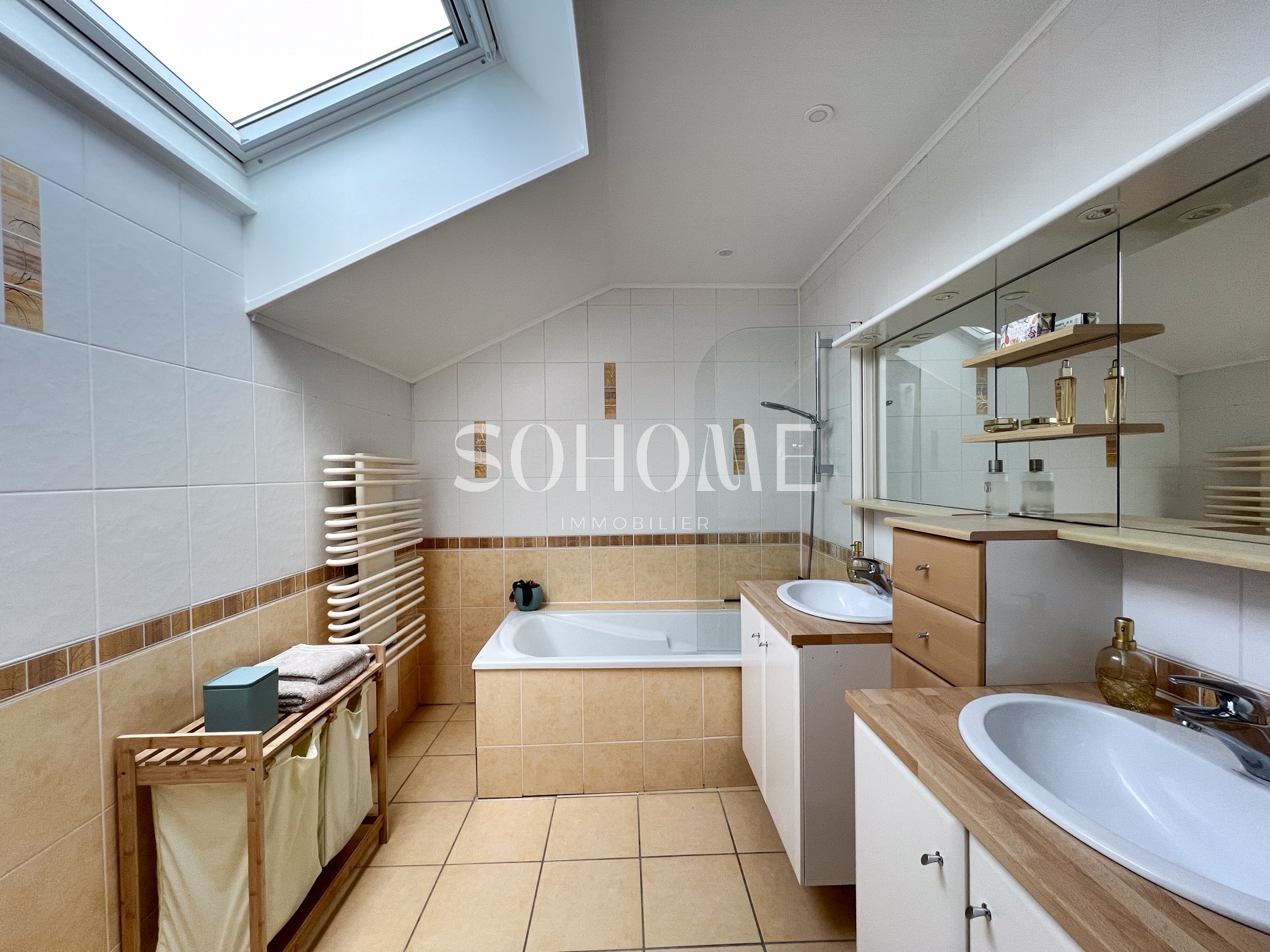 CACHEMIRE - JOLIE MAISON RENOVEE — photo 11