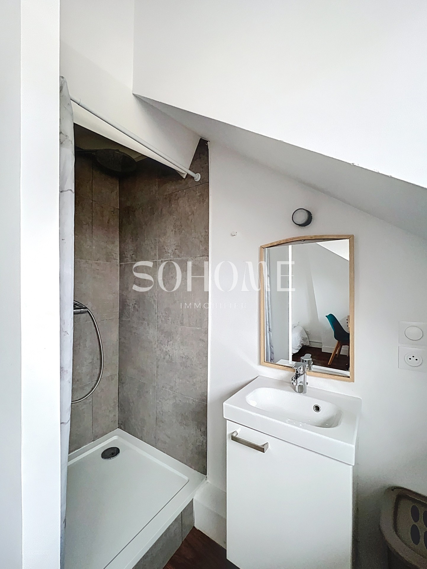 FUJI - Appartement Hyper CEntre Reims - 2 chambres — photo 10