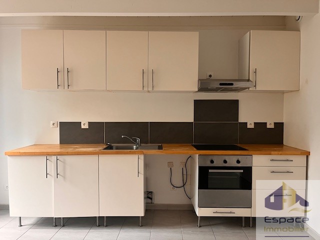 Maison rénovée - SAINTE SOULLE — photo 6