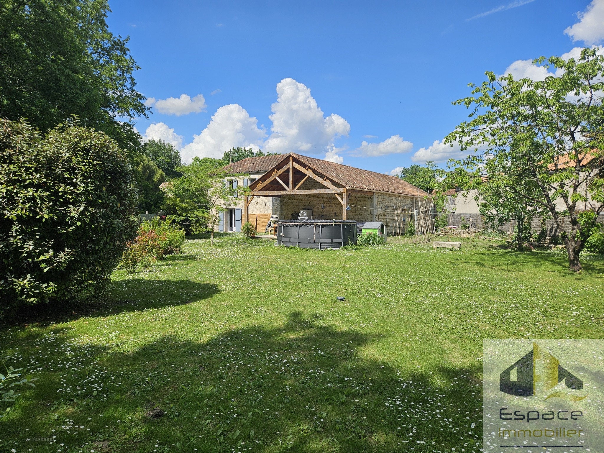 Maison de 102m2 avec dépendance et grand jardin — photo 4
