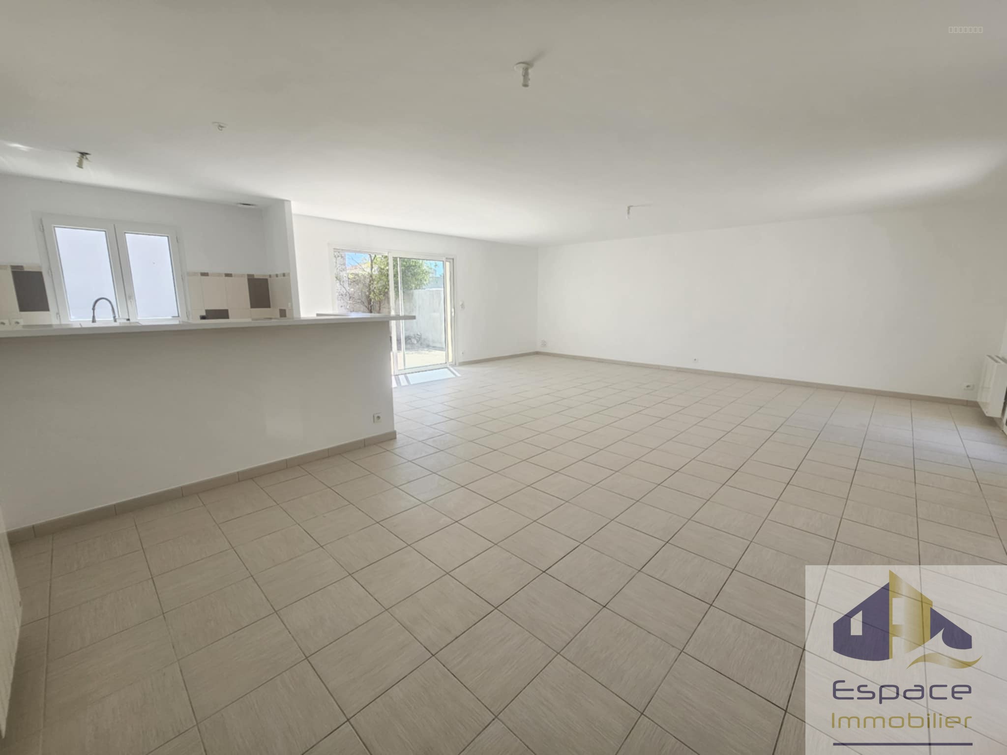 Maison de plain-pied, au calme à ST Christophe — photo 13
