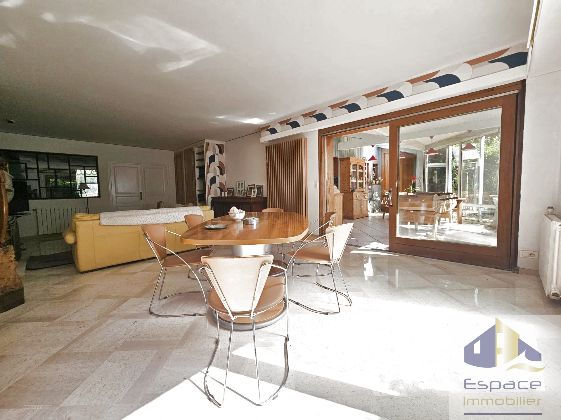 Maison de 210m2 avec studio indépendant sur 1612m2 — photo 4
