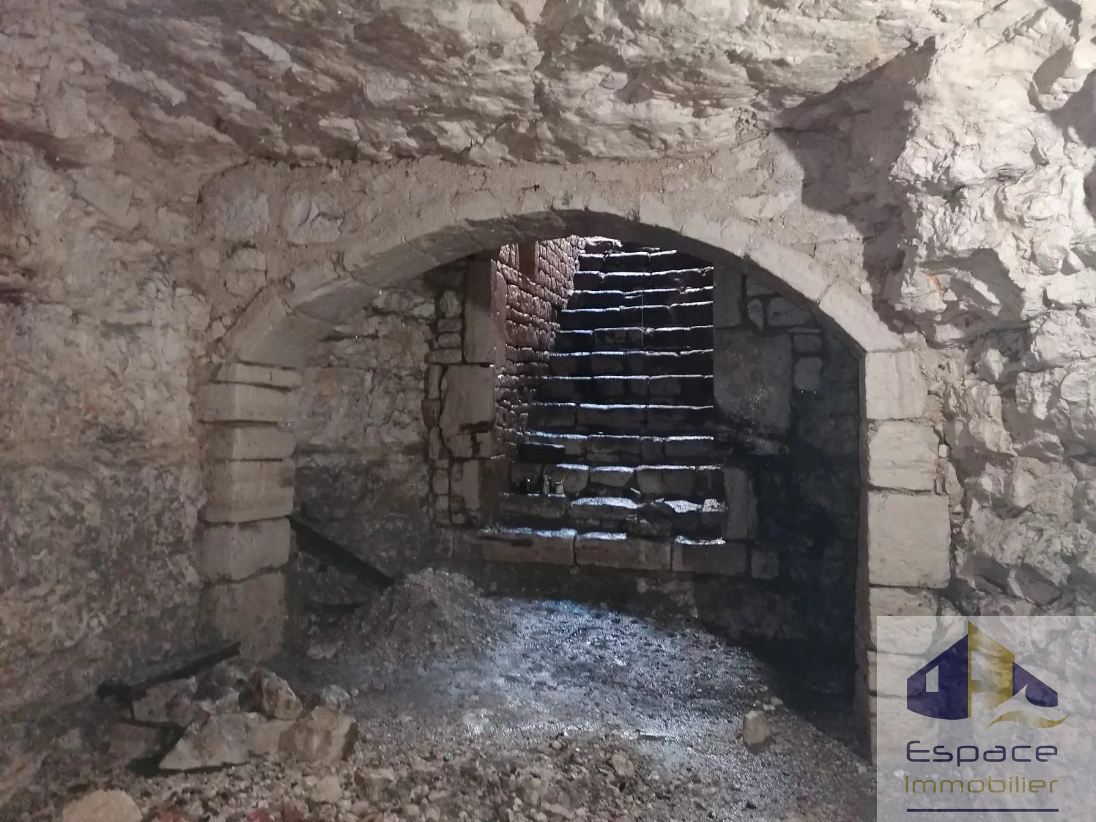 Maison à rénover au coeur de Bourgneuf — photo 11