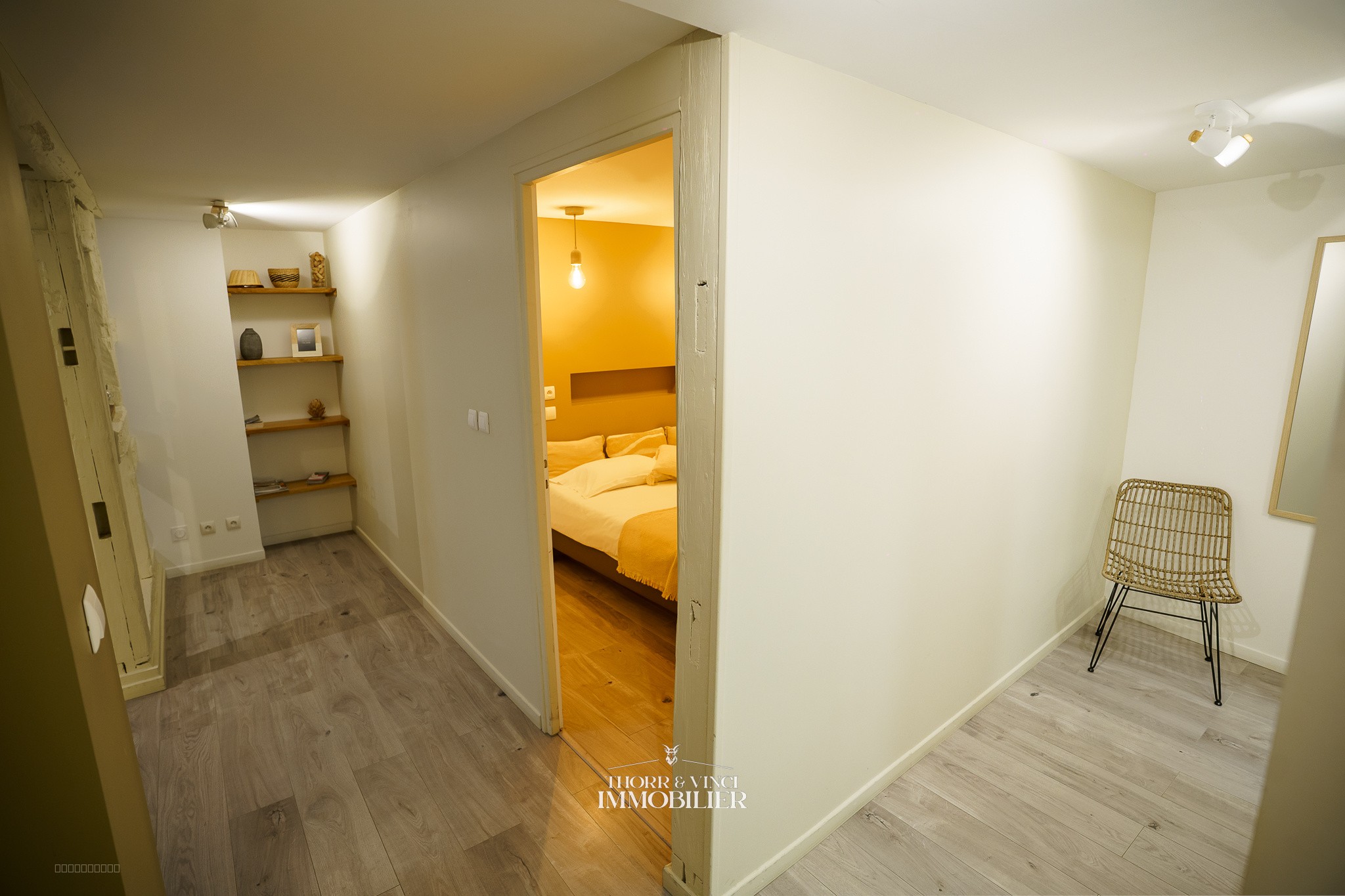 Appartement Meublé 2 pièces   55 m2   Riquewihr Centre — photo 10