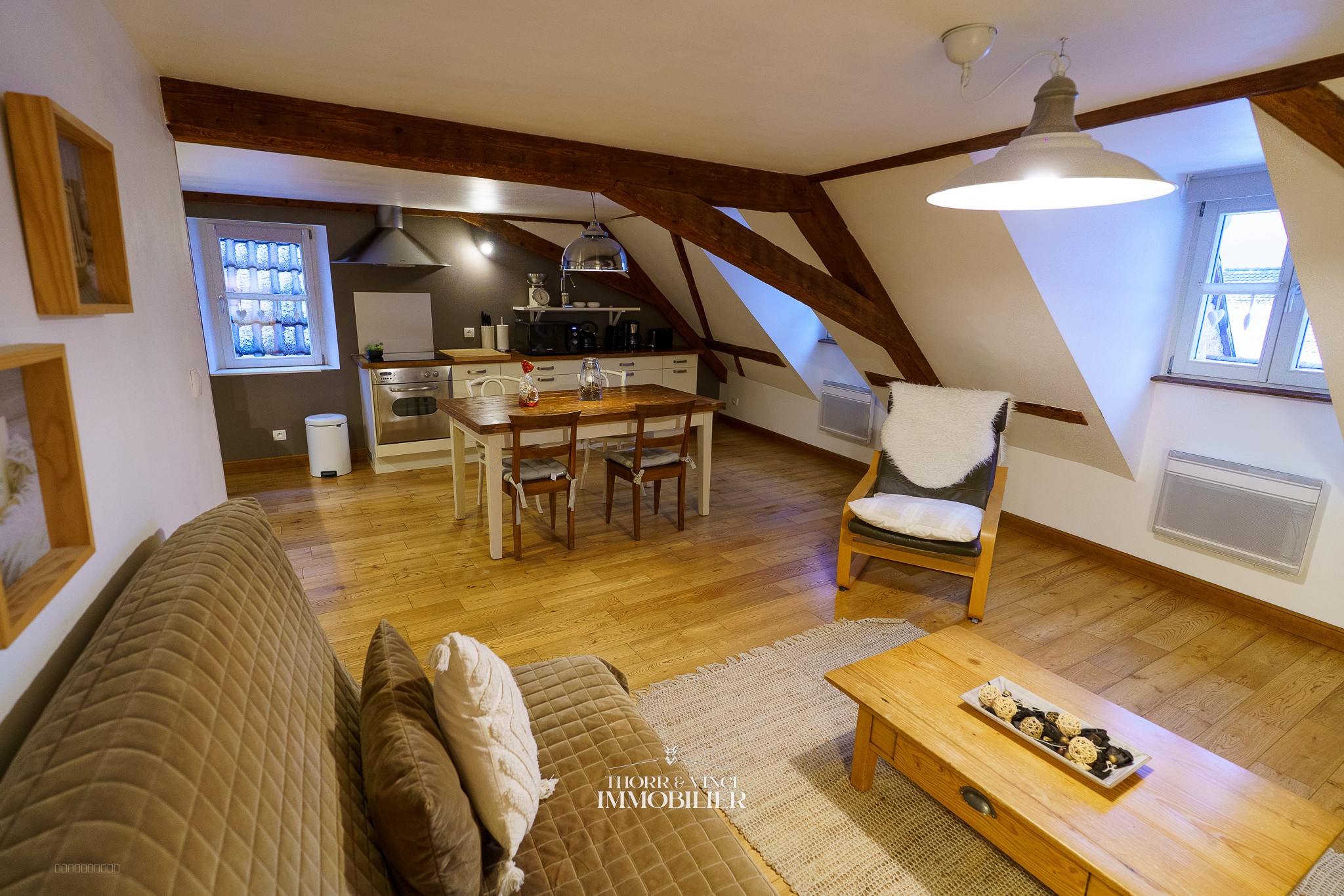 Appartement Meublé 2 pièces - 63 m2 - Riquewihr Centre — photo 4