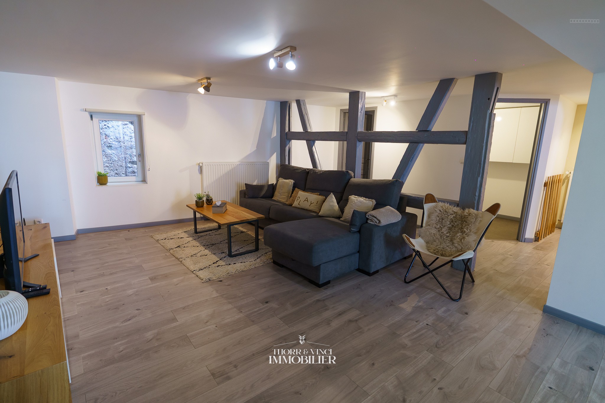 Appartement Duplex Meublé 4 pièces   117 m2   Riquewihr Centre — photo 5